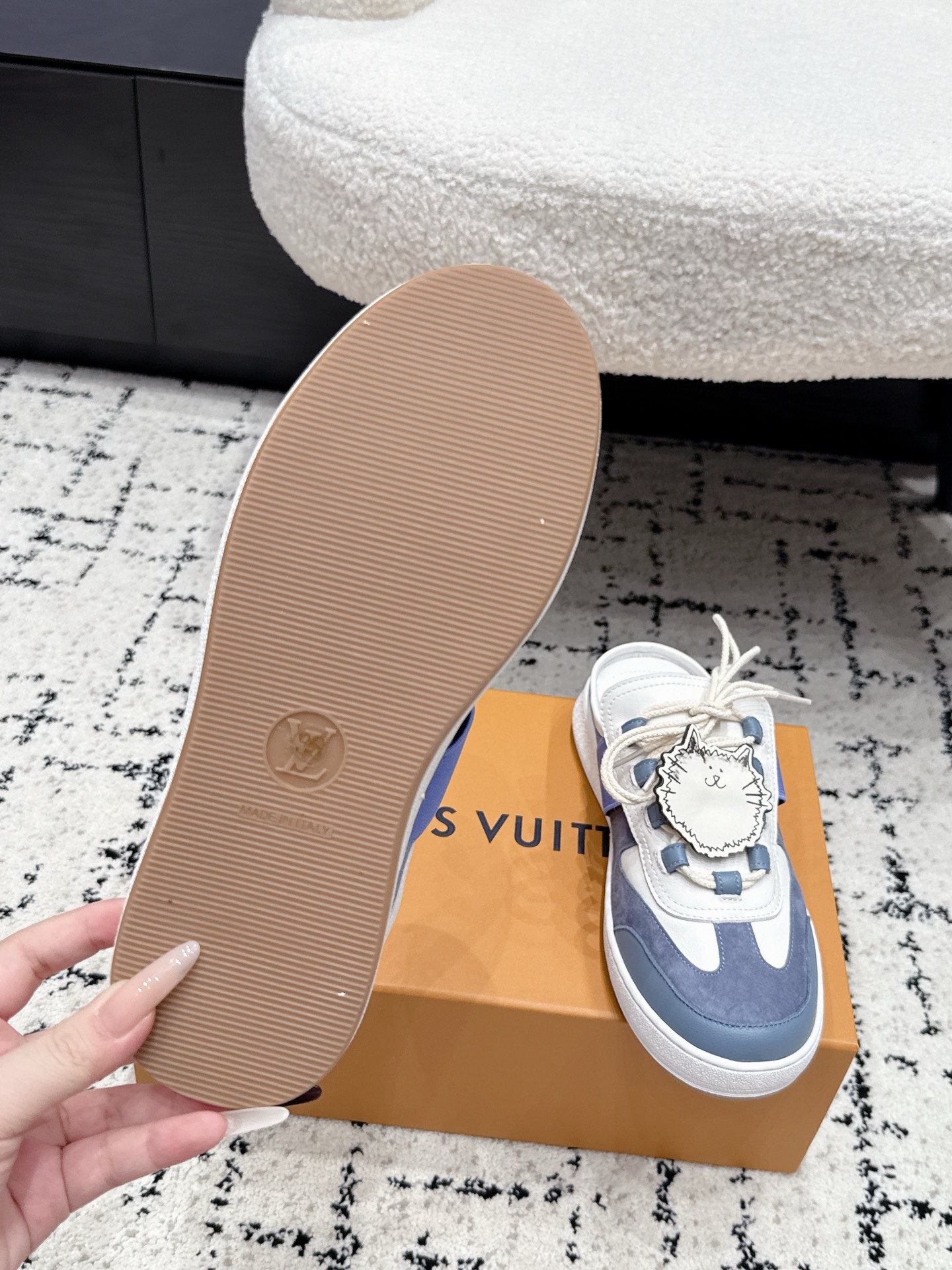 Louis Vuitton Slides