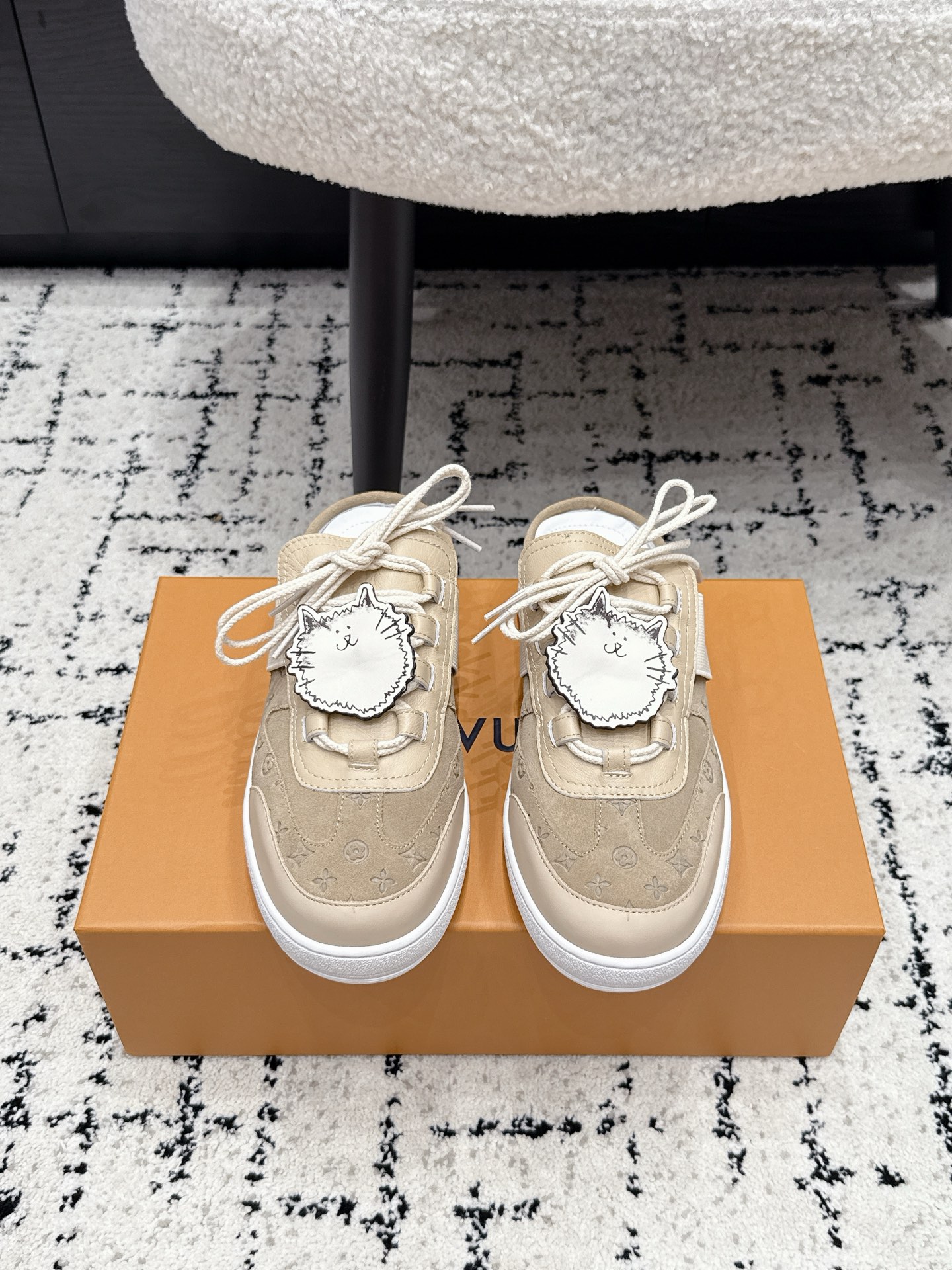 Louis Vuitton Slides