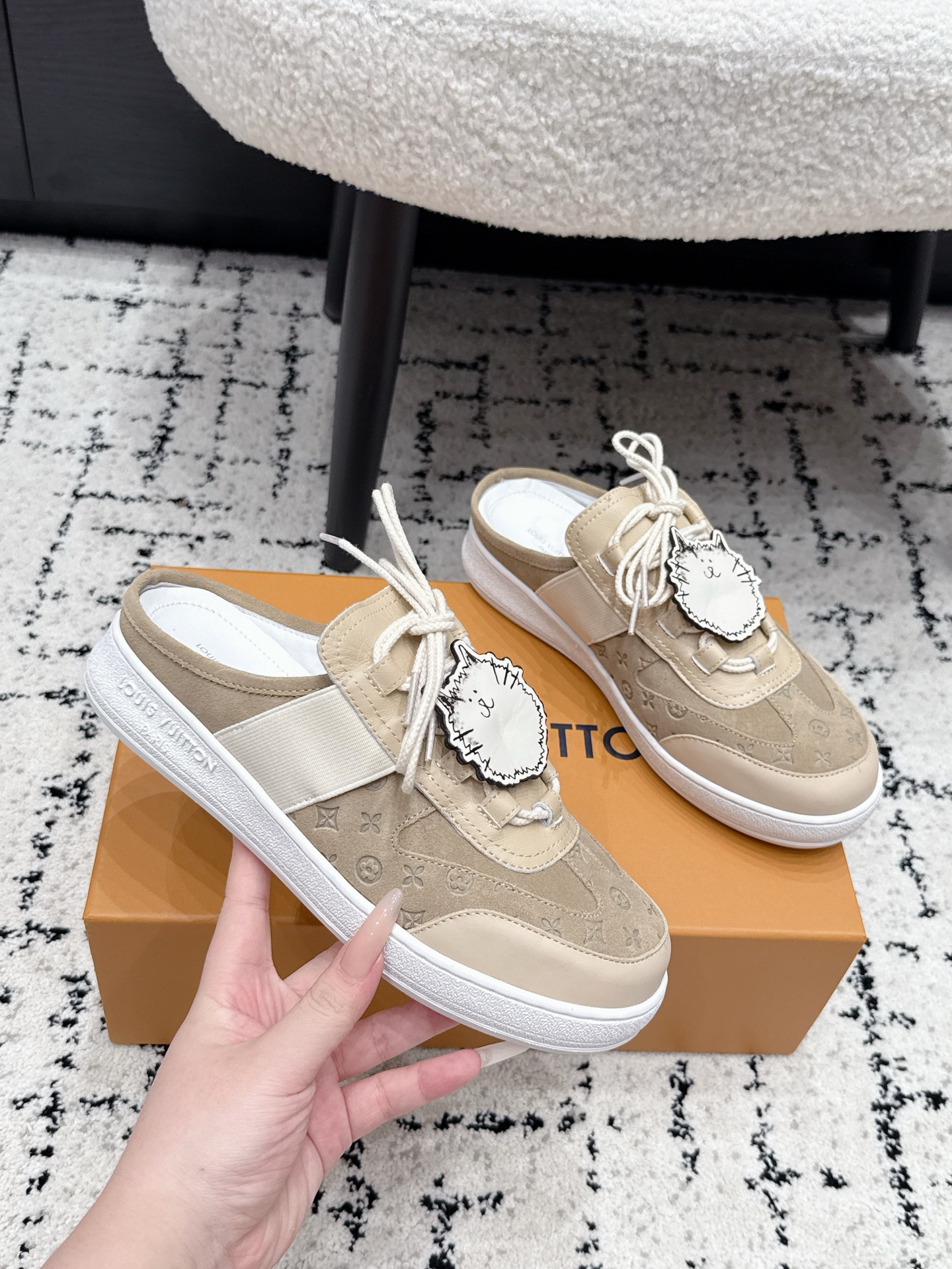 Louis Vuitton Slides