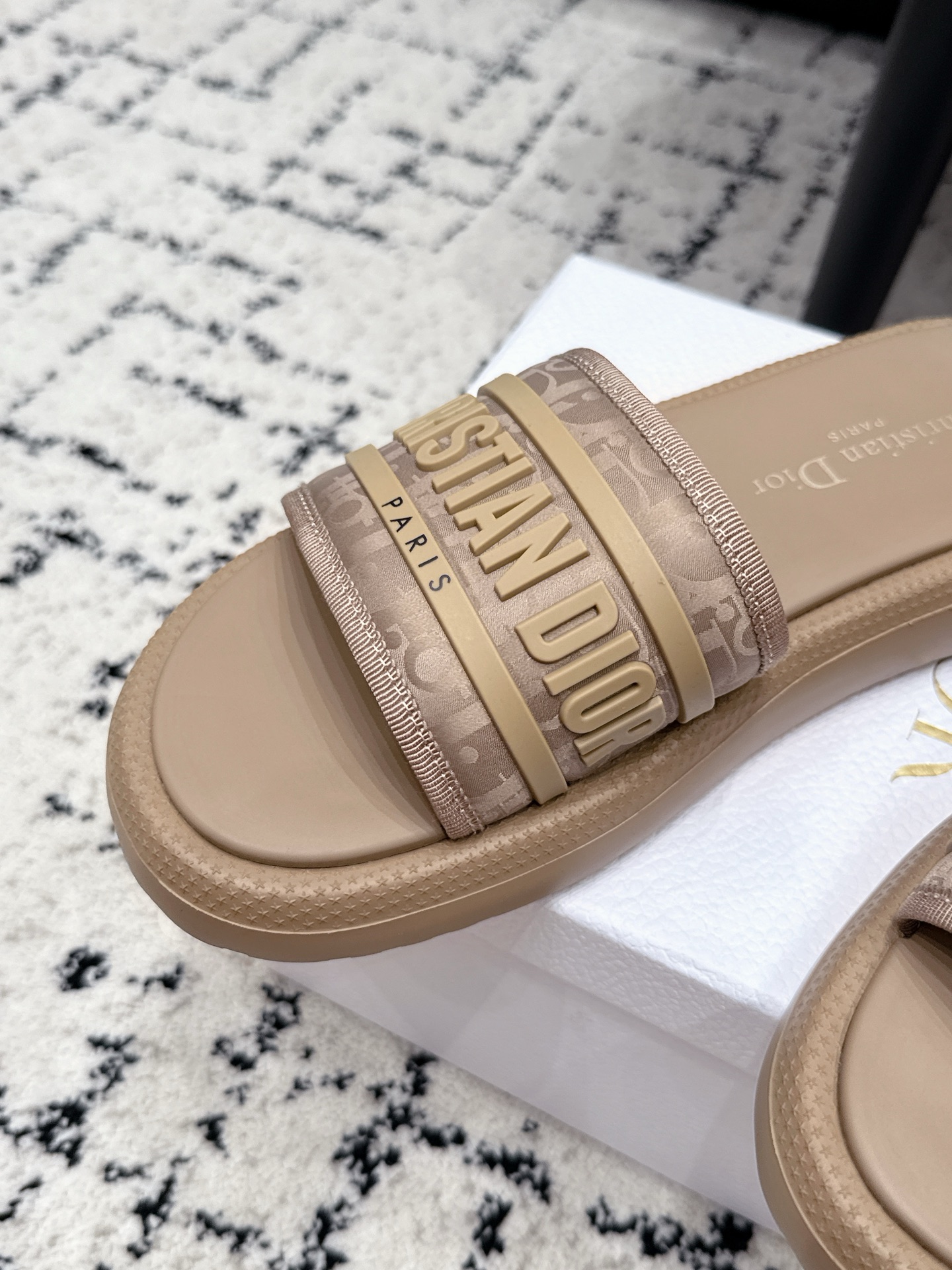 Dior Slides
