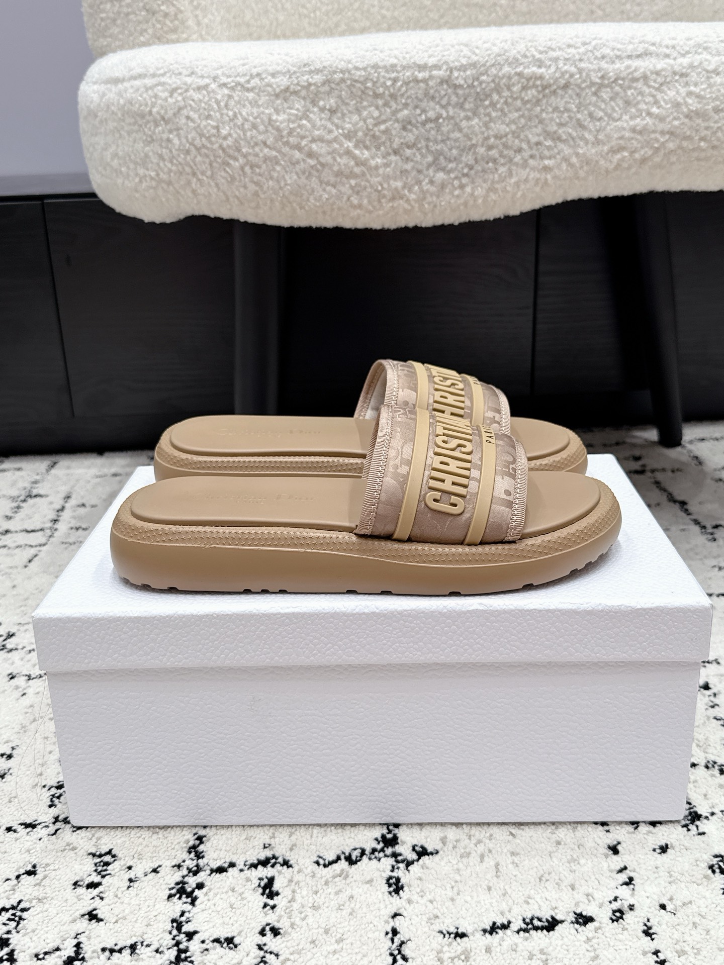 Dior Slides