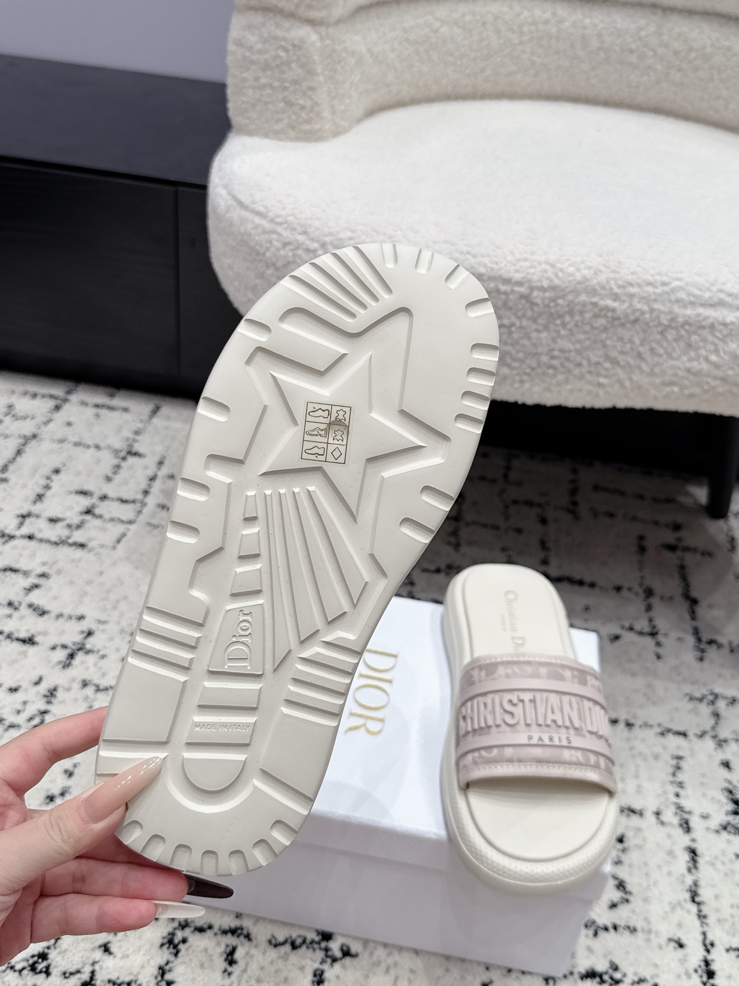 Dior Slides