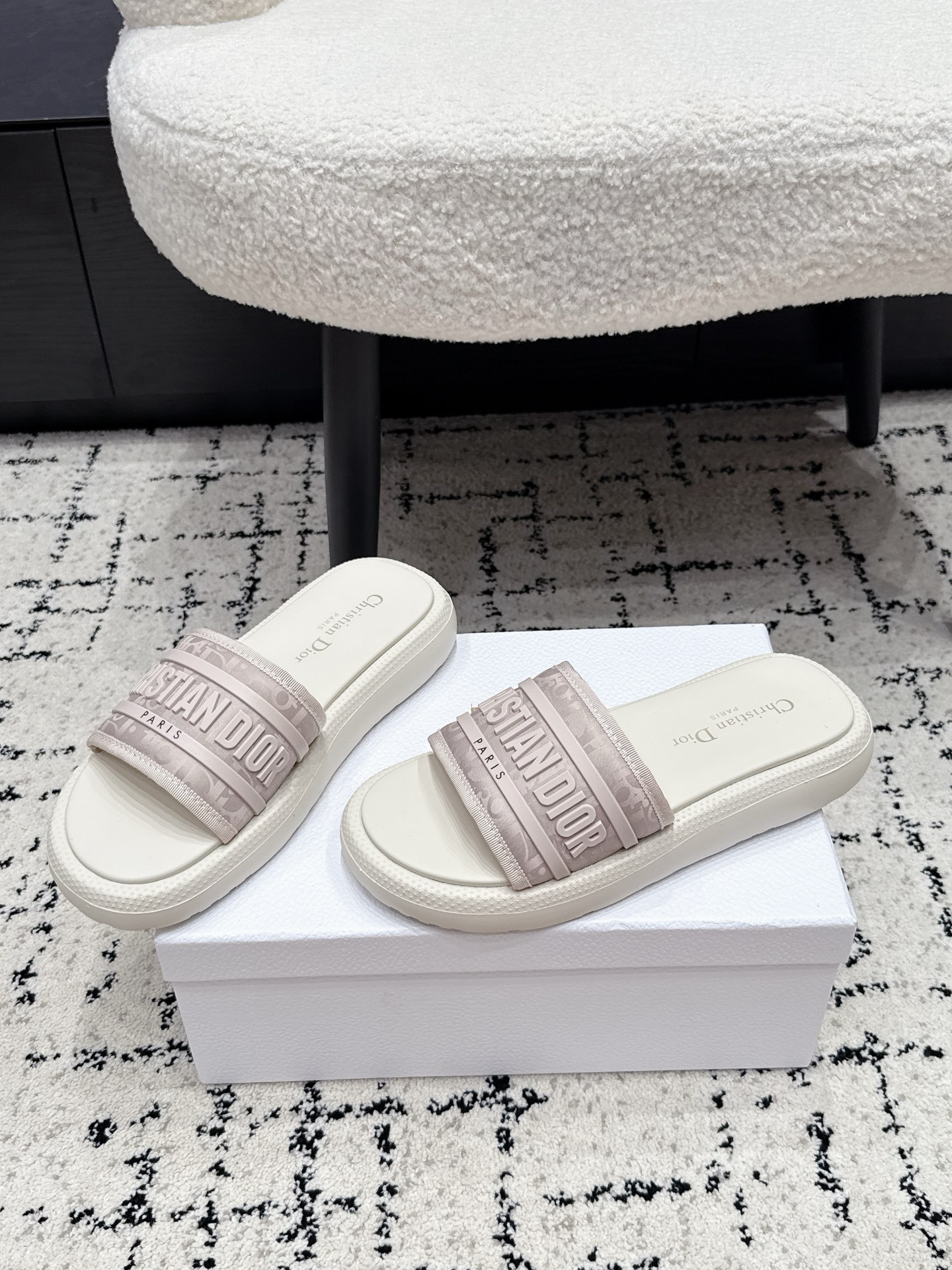 Dior Slides