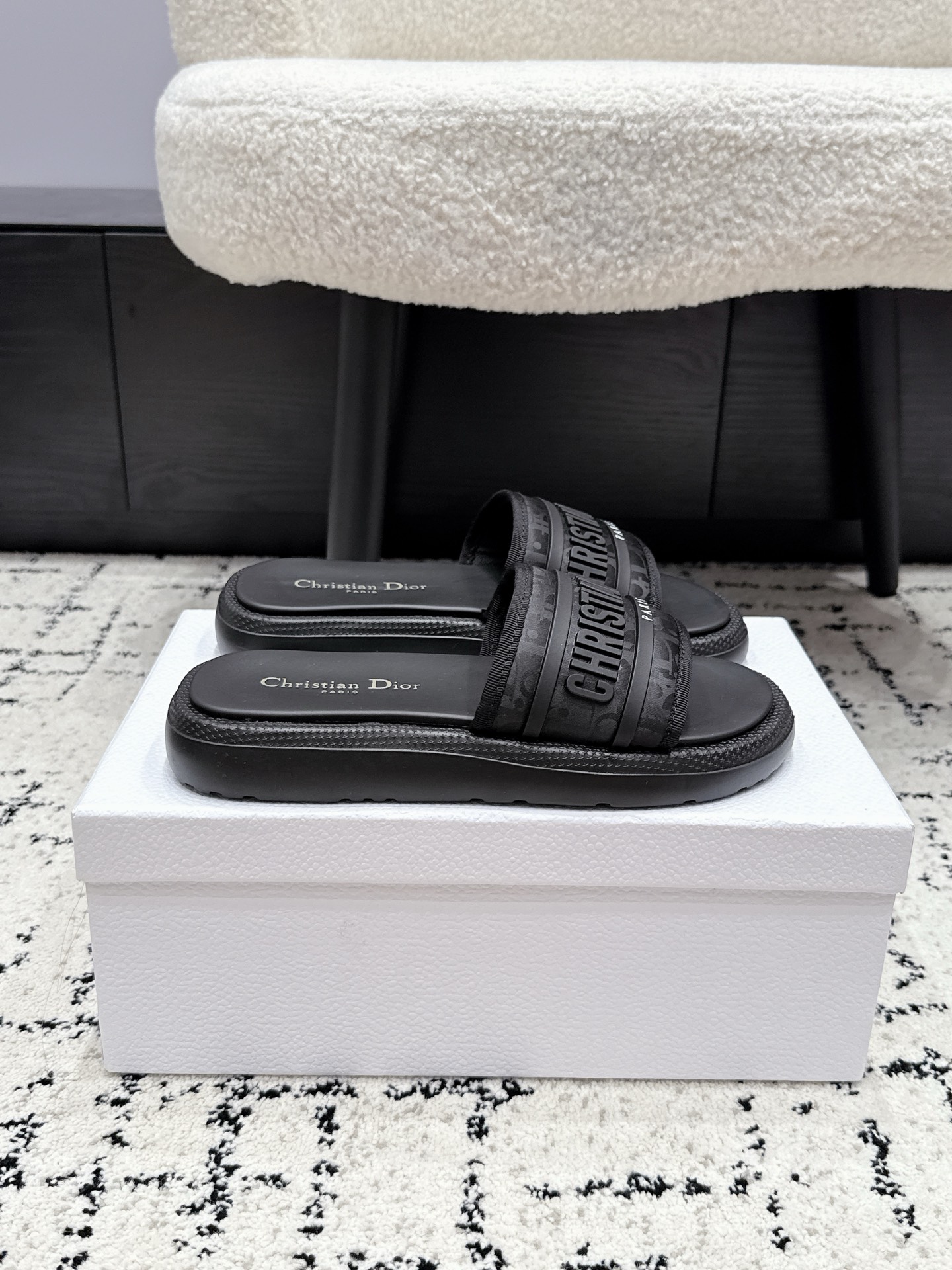 Dior Slides