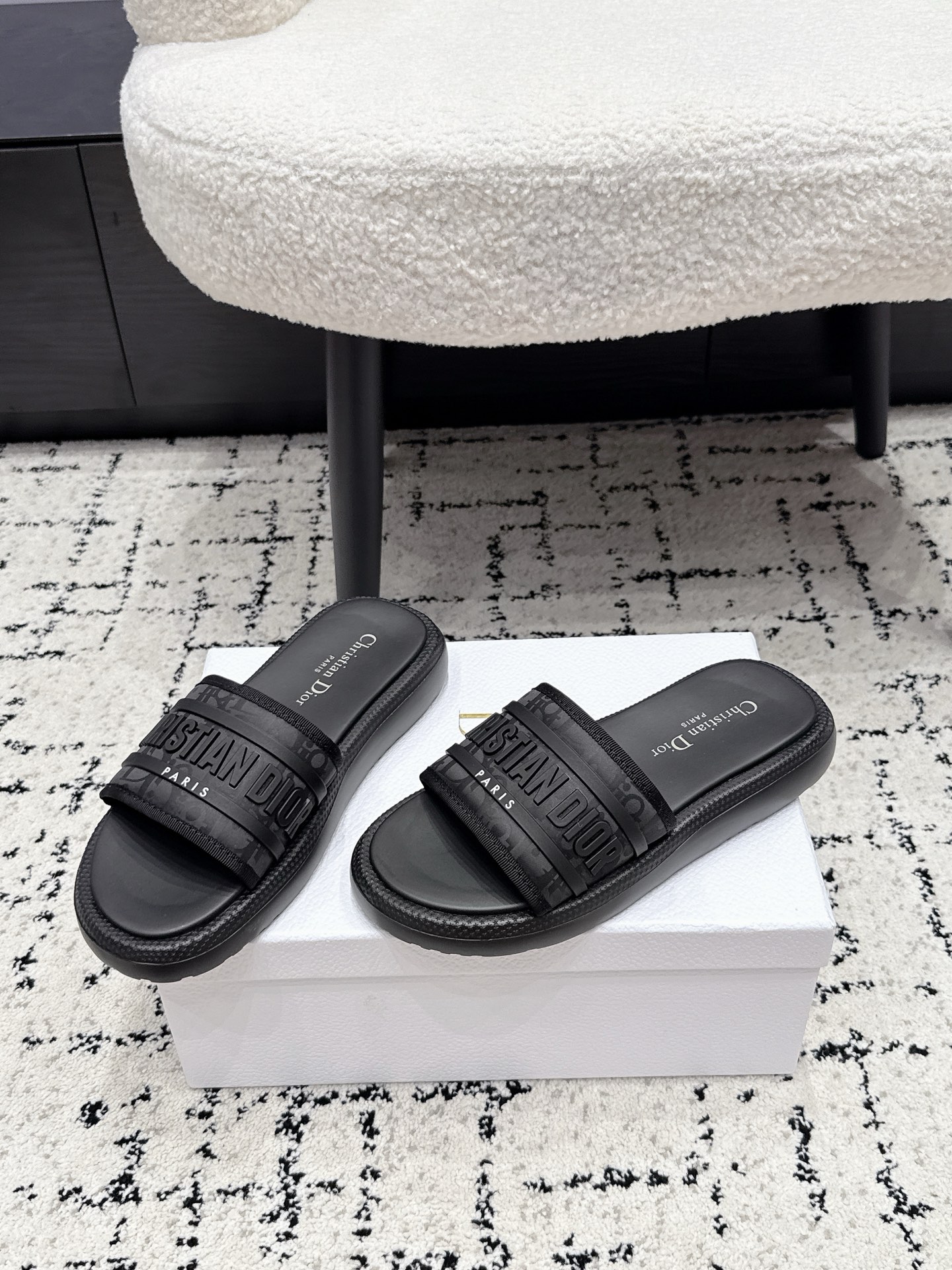 Dior Slides