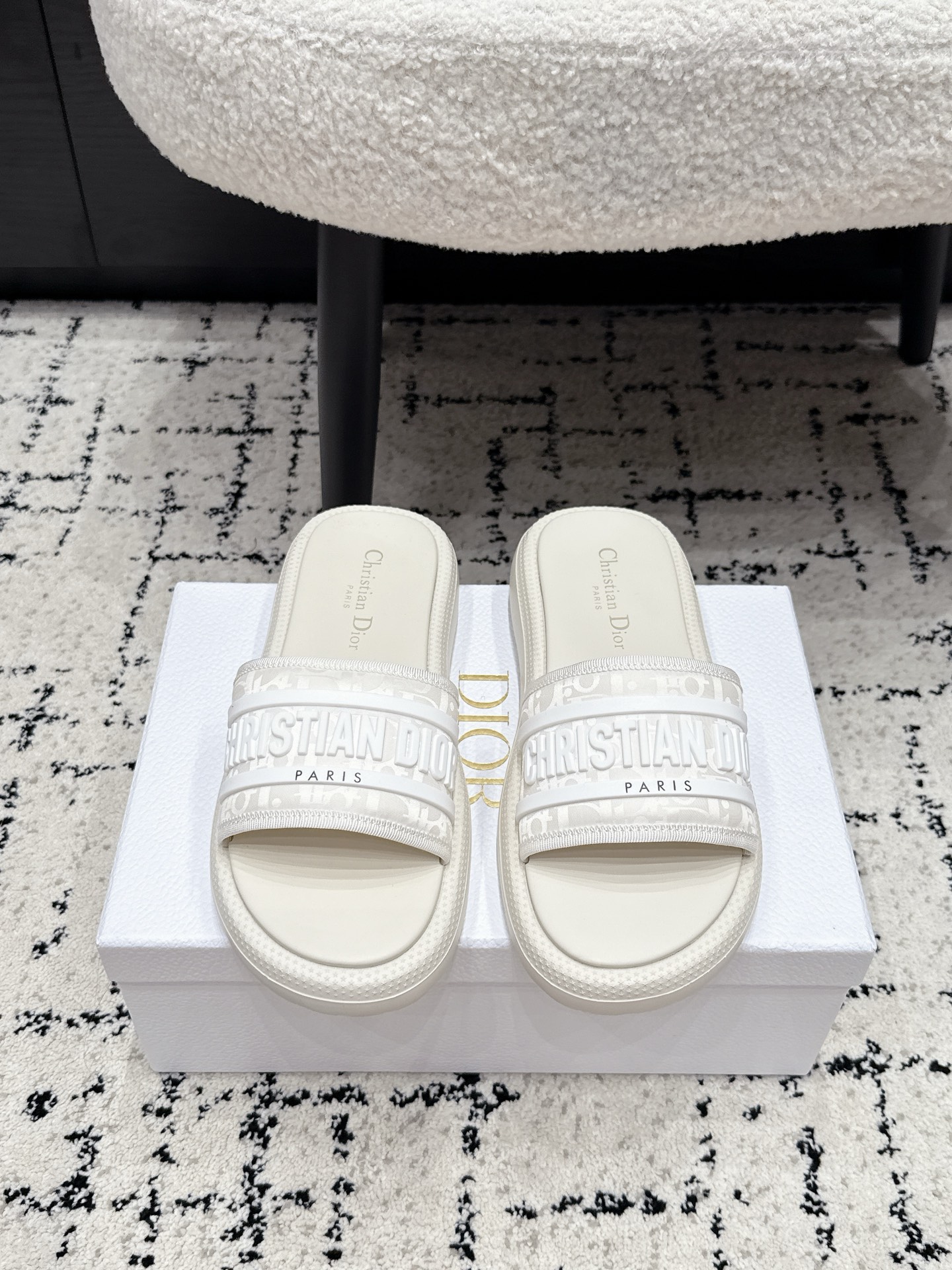 Dior Slides