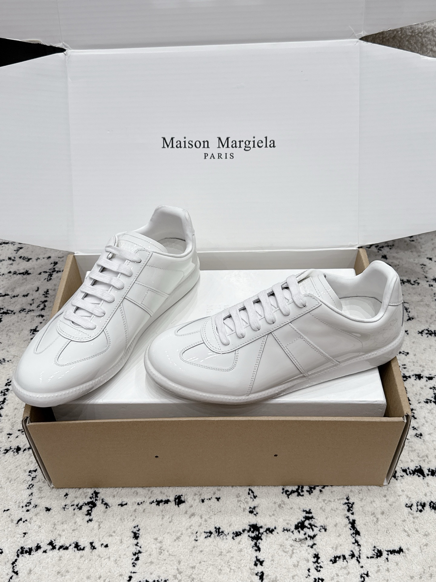 Designer Sneakers