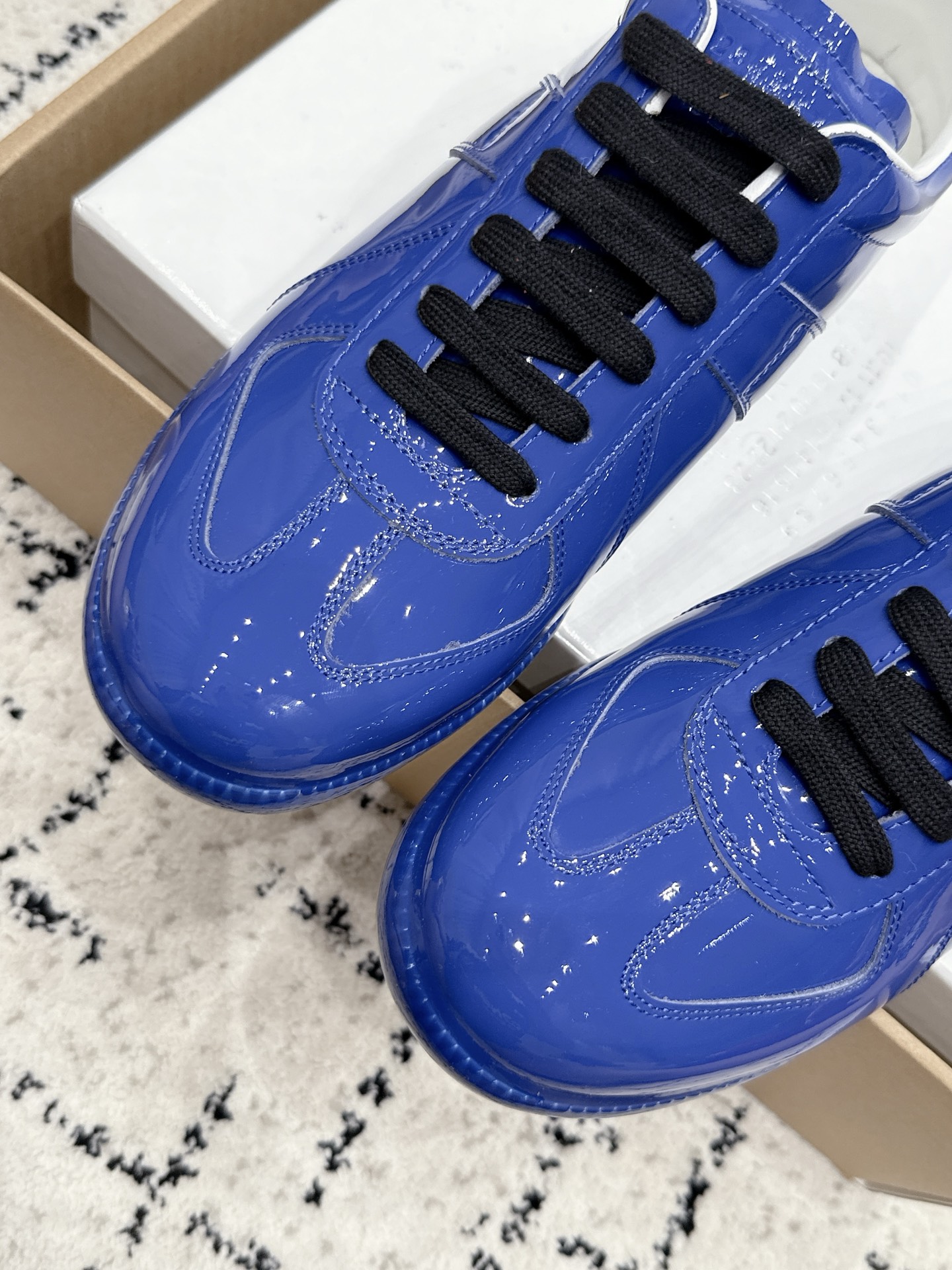 Designer Sneakers