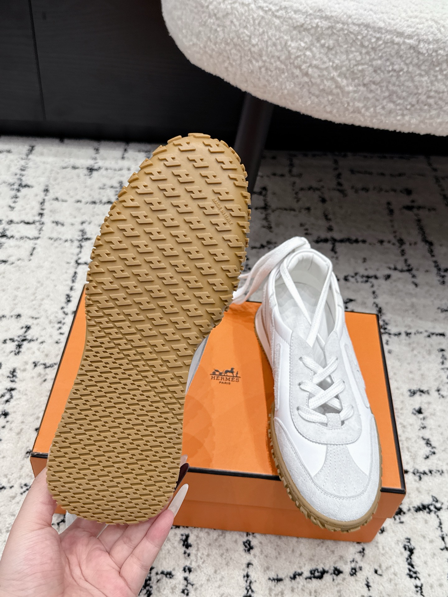 Hermes Sneakers