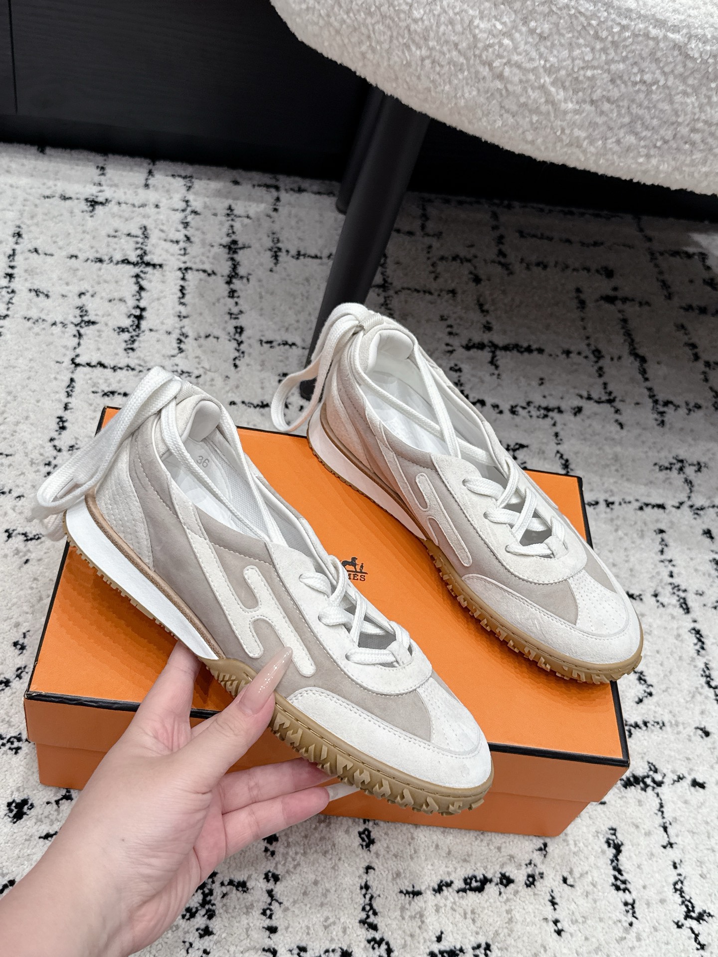 Hermes Sneakers
