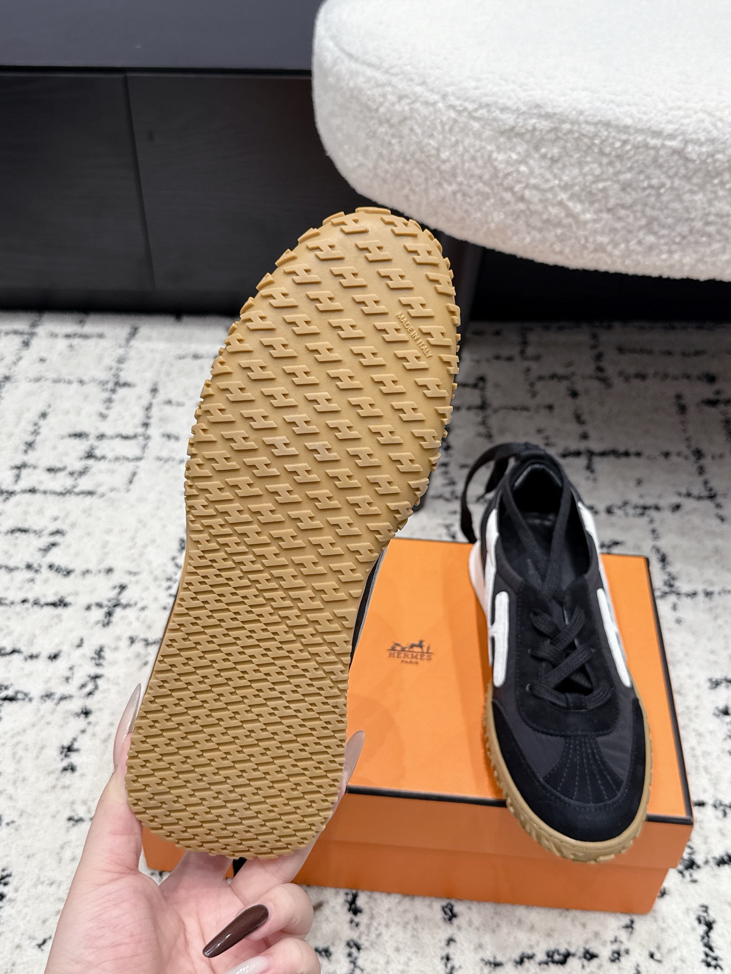 Hermes Sneakers