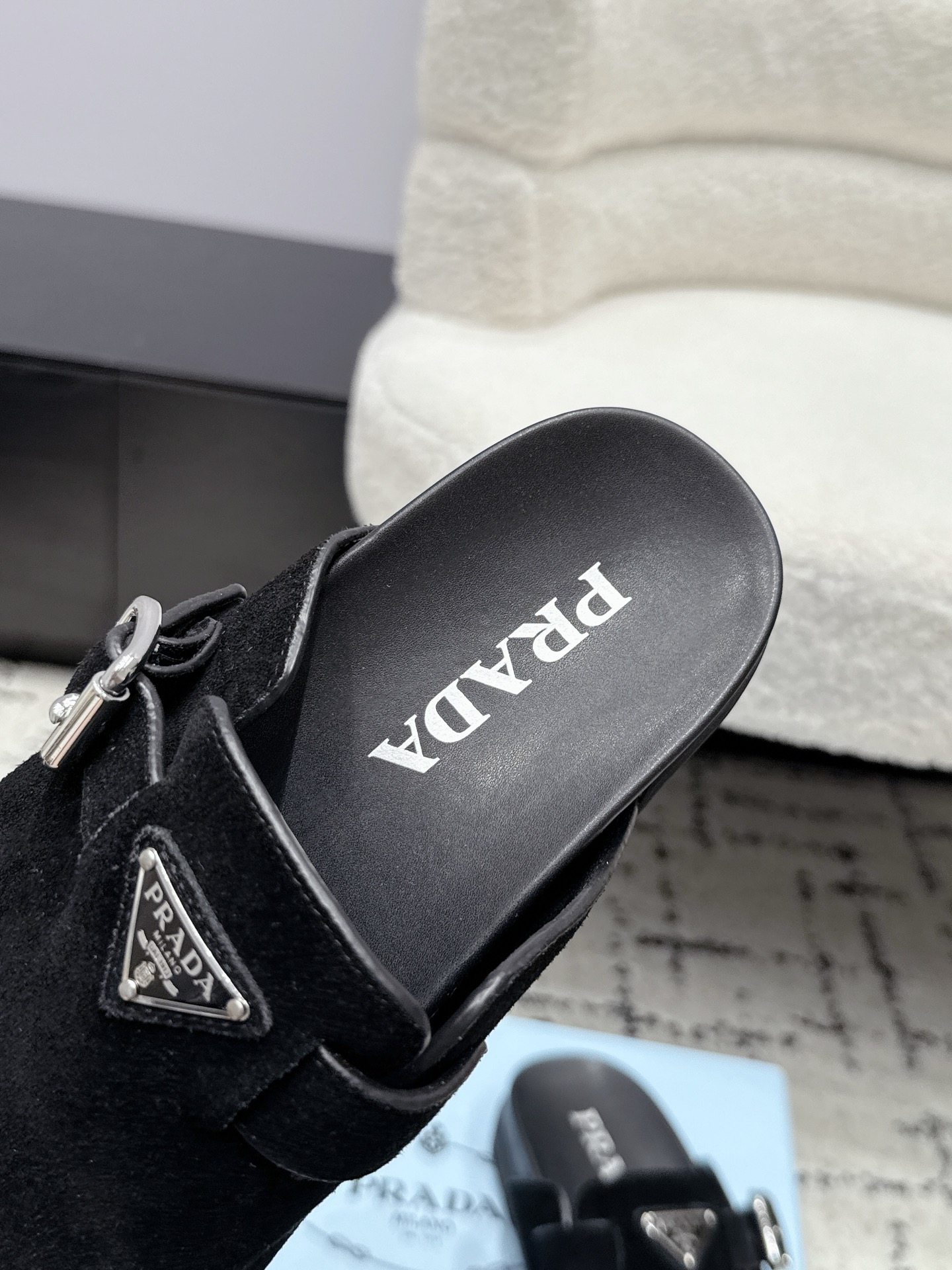 Prada Slides