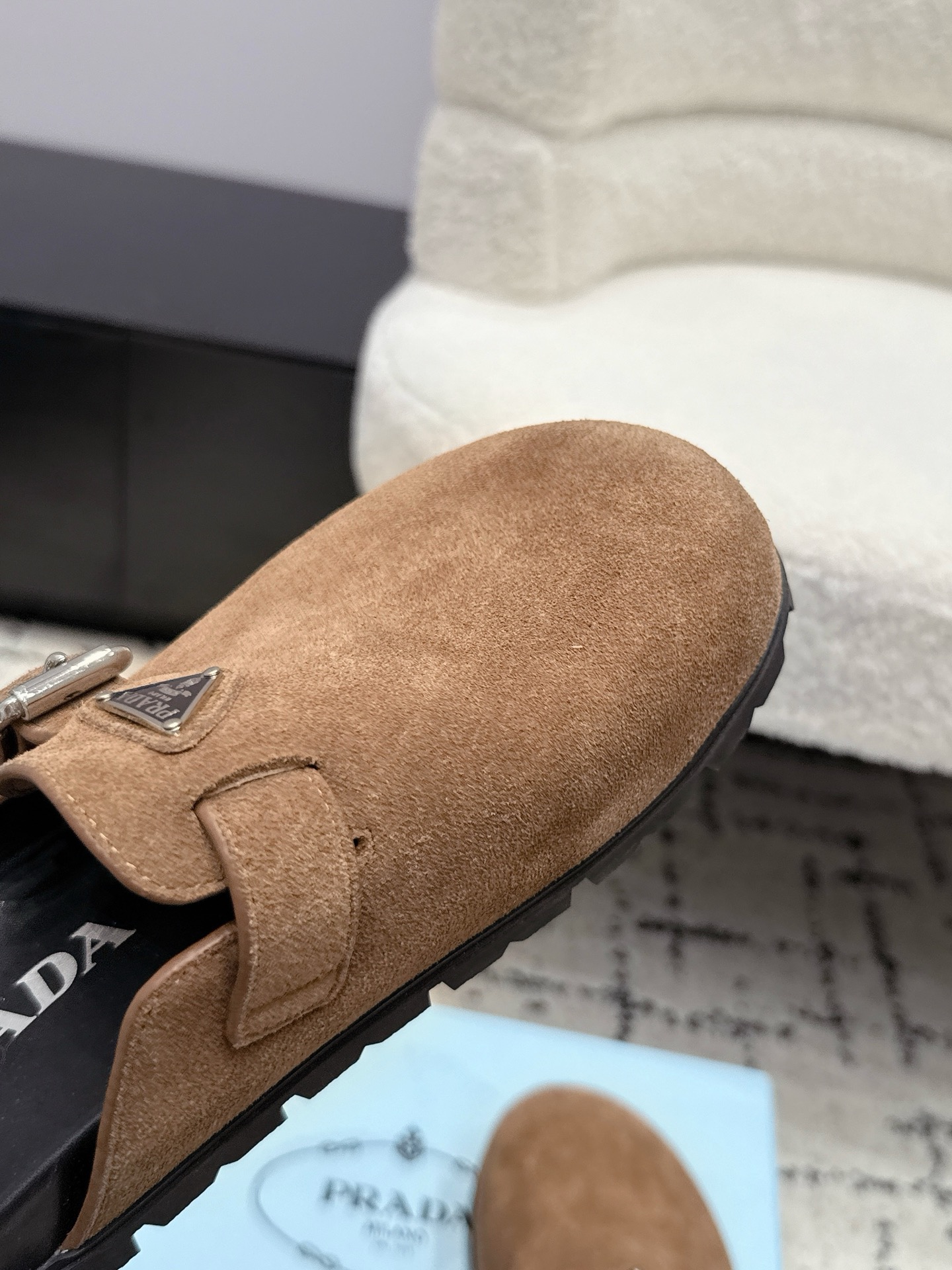 Prada Slides
