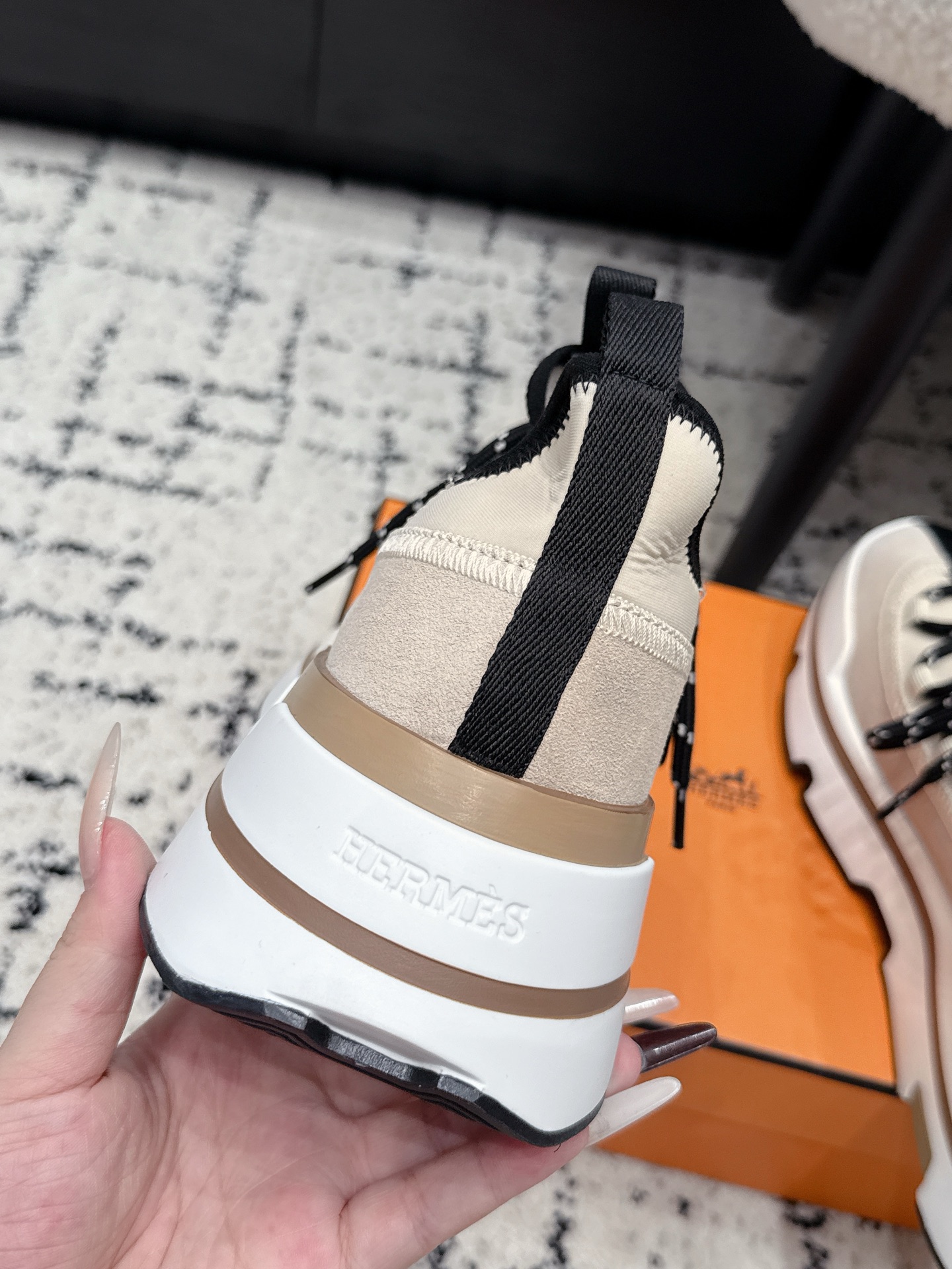 Hermes Sneakers