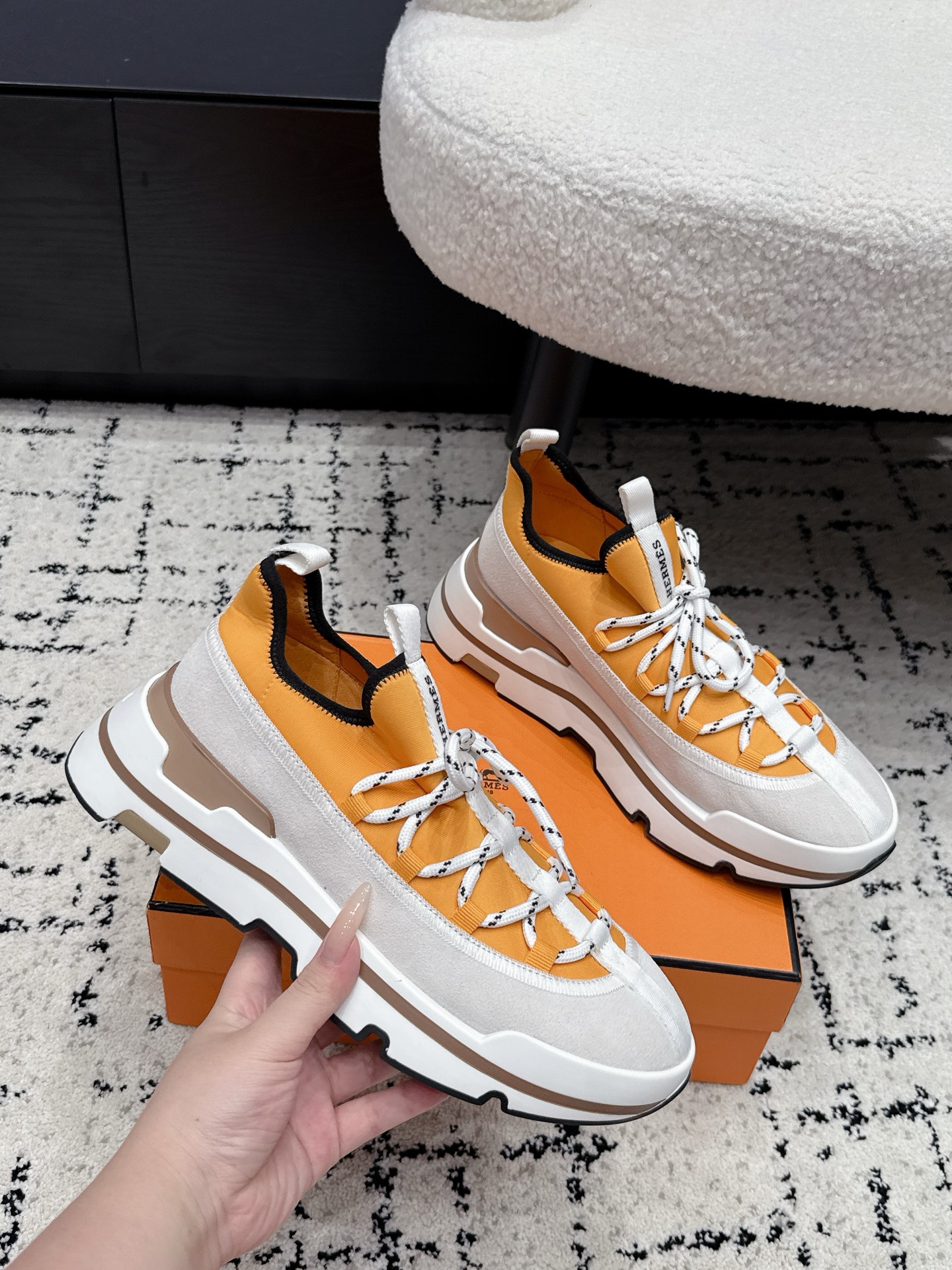 Hermes Sneakers