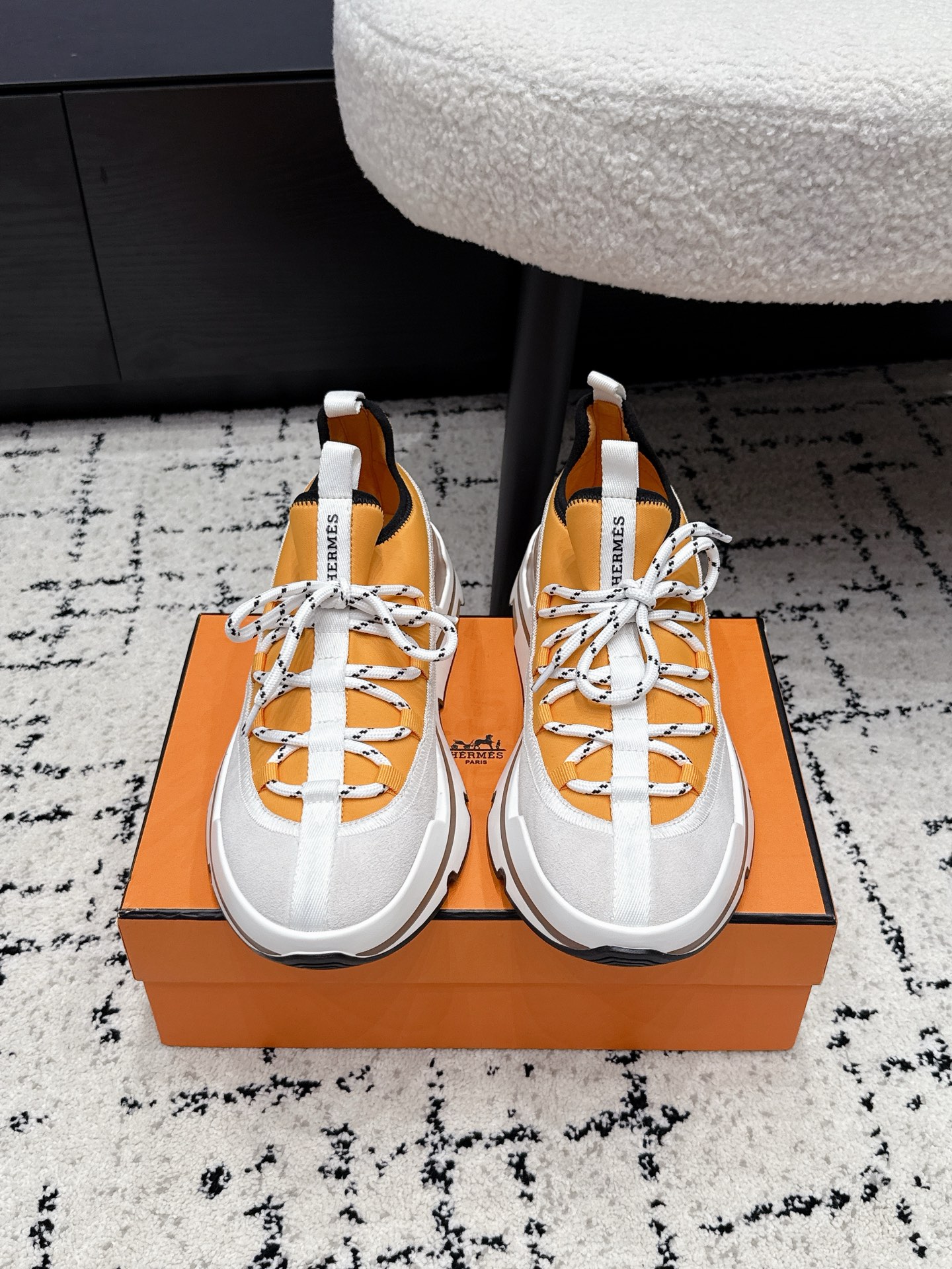 Hermes Sneakers