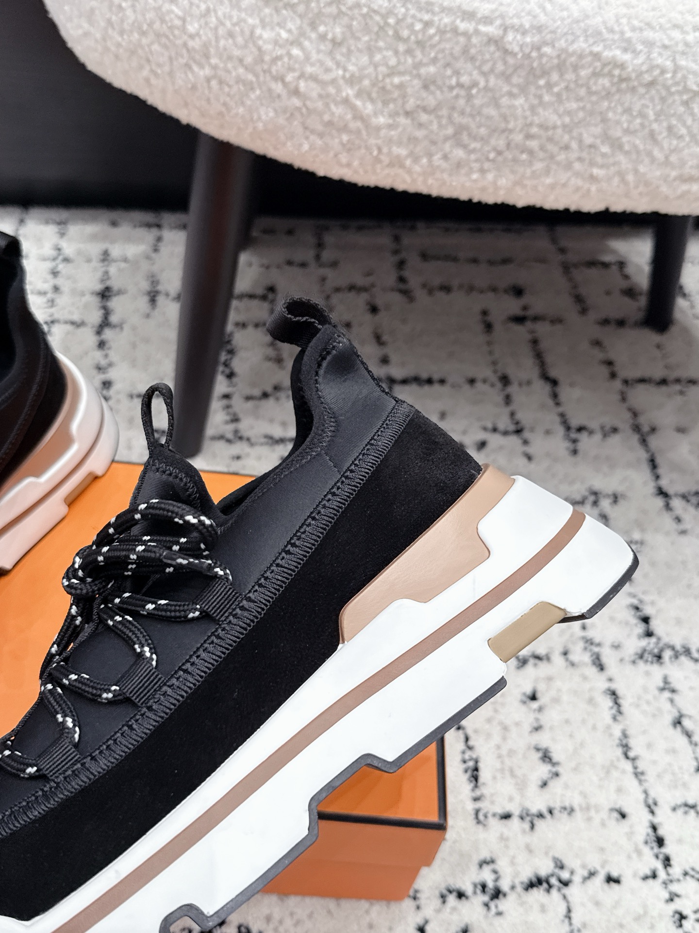 Hermes Sneakers