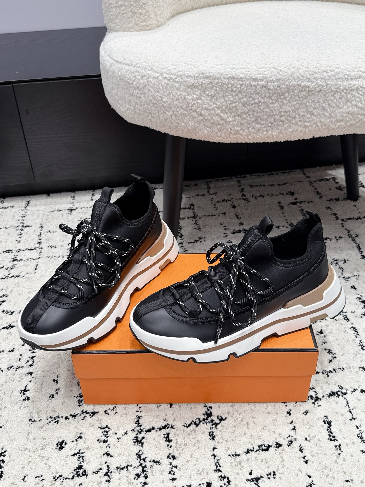 Hermes Sneakers