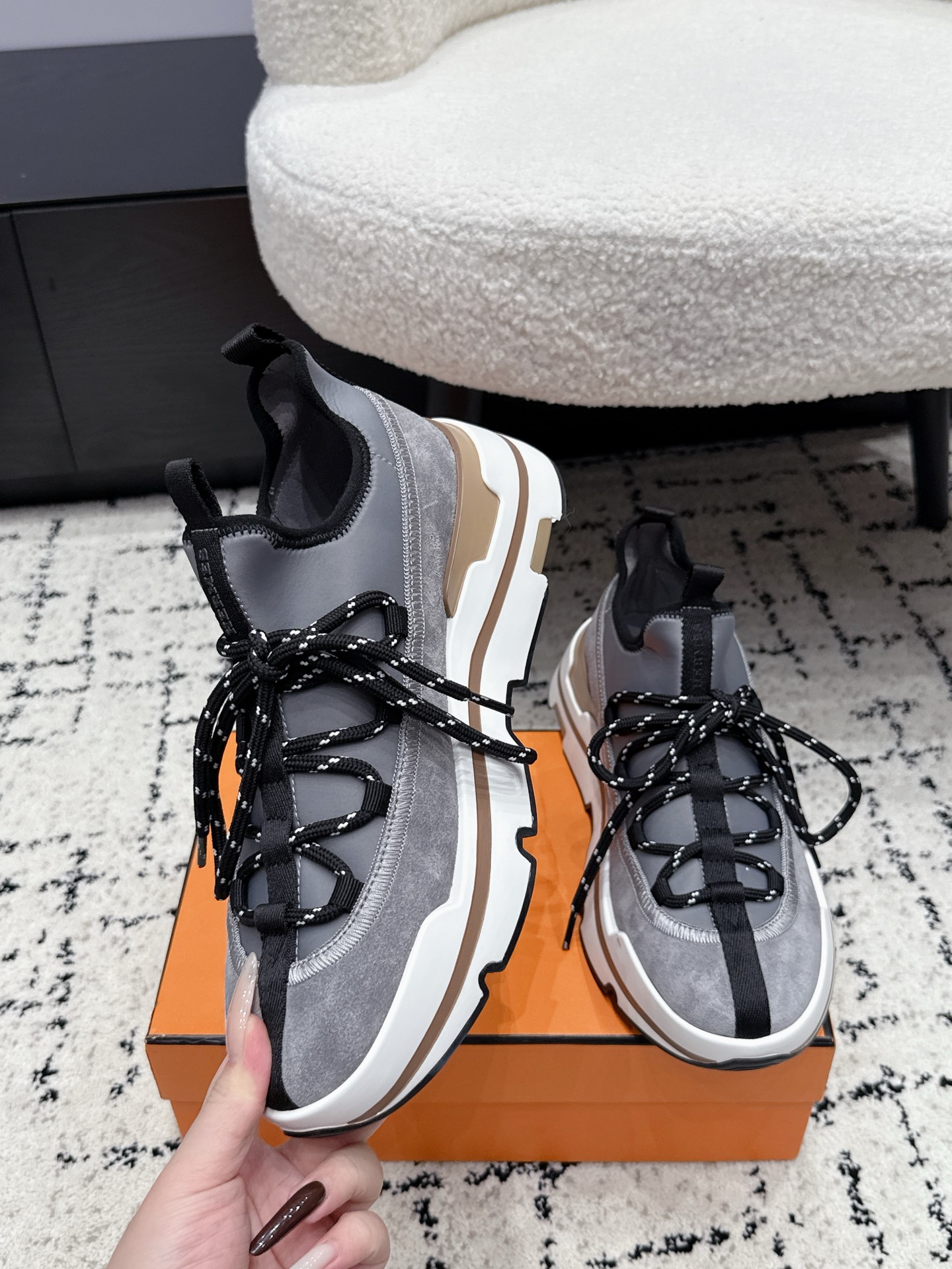 Hermes Sneakers