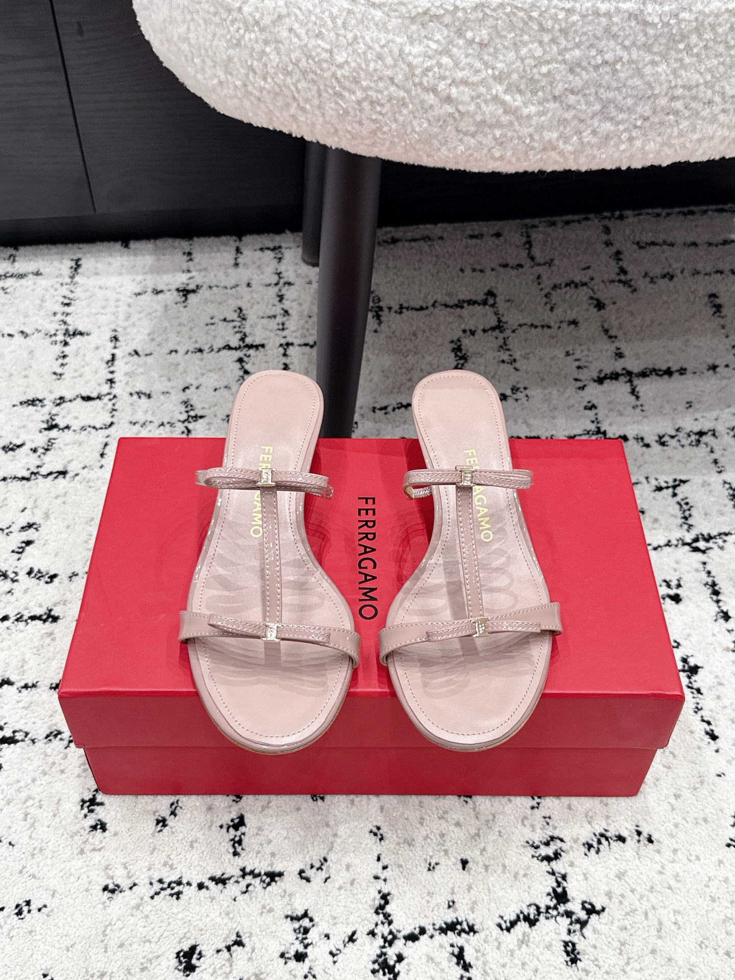 Ferragamo Slides