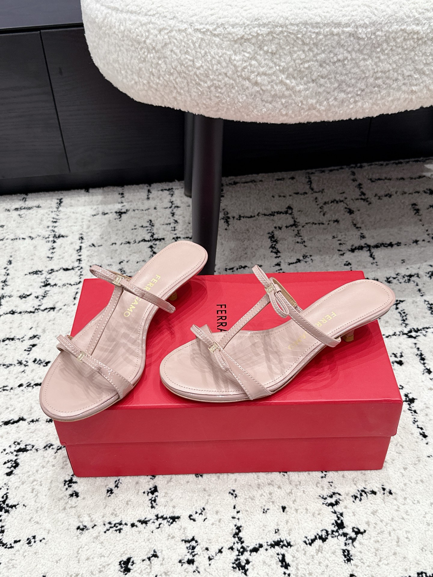 Ferragamo Slides