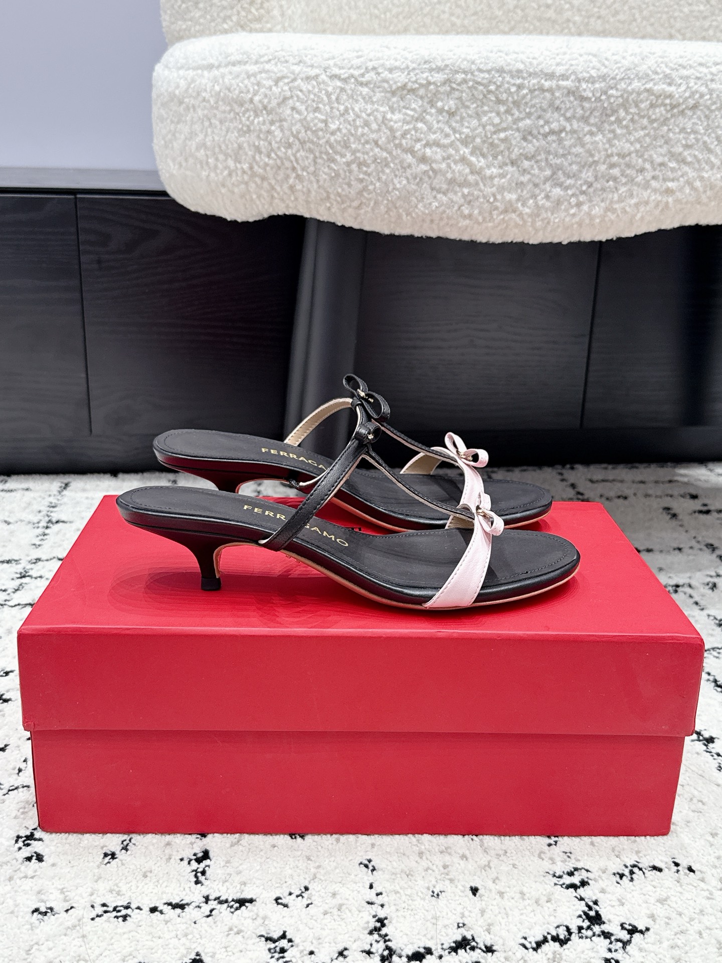 Ferragamo Slides