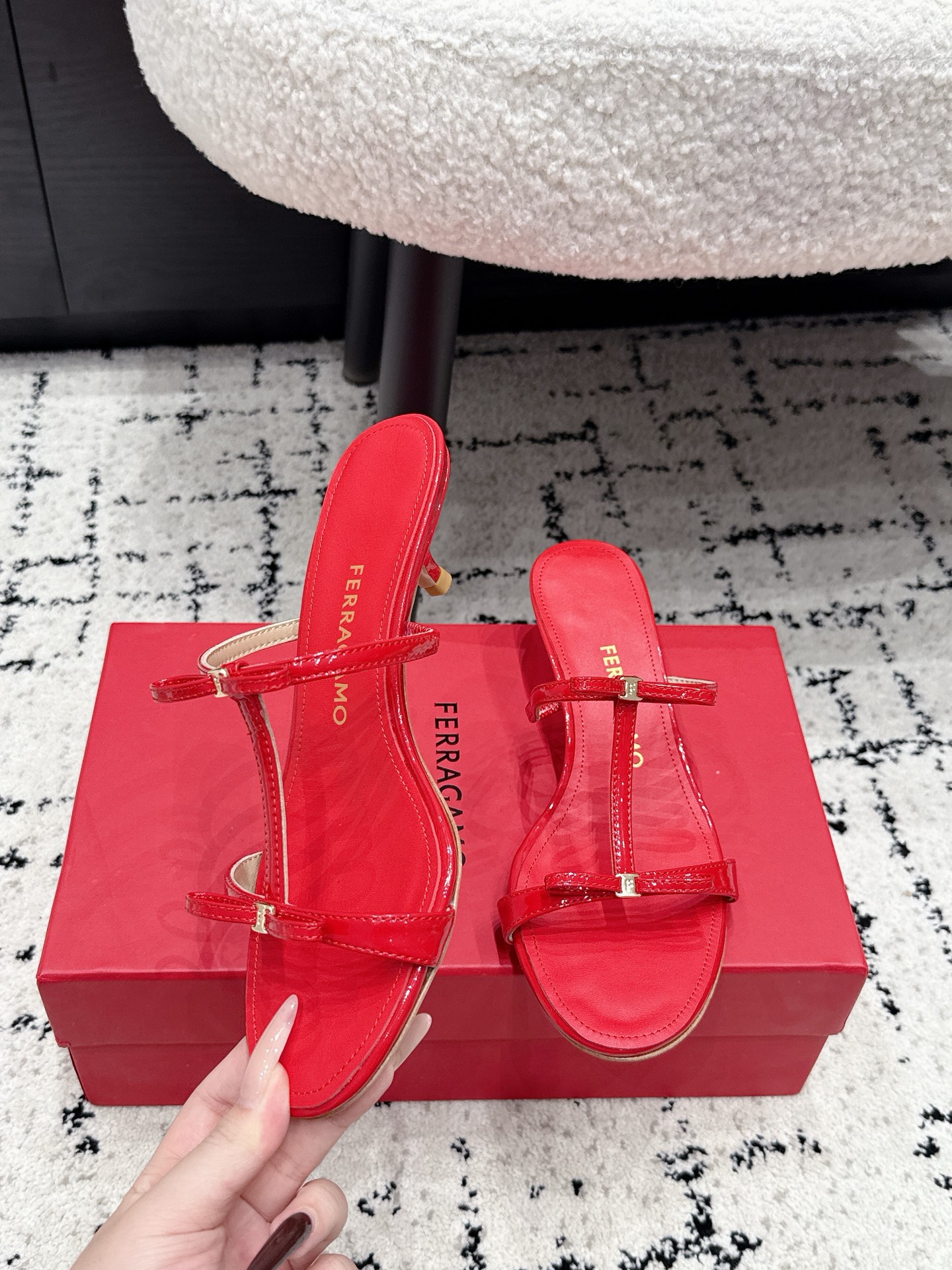 Ferragamo Slides