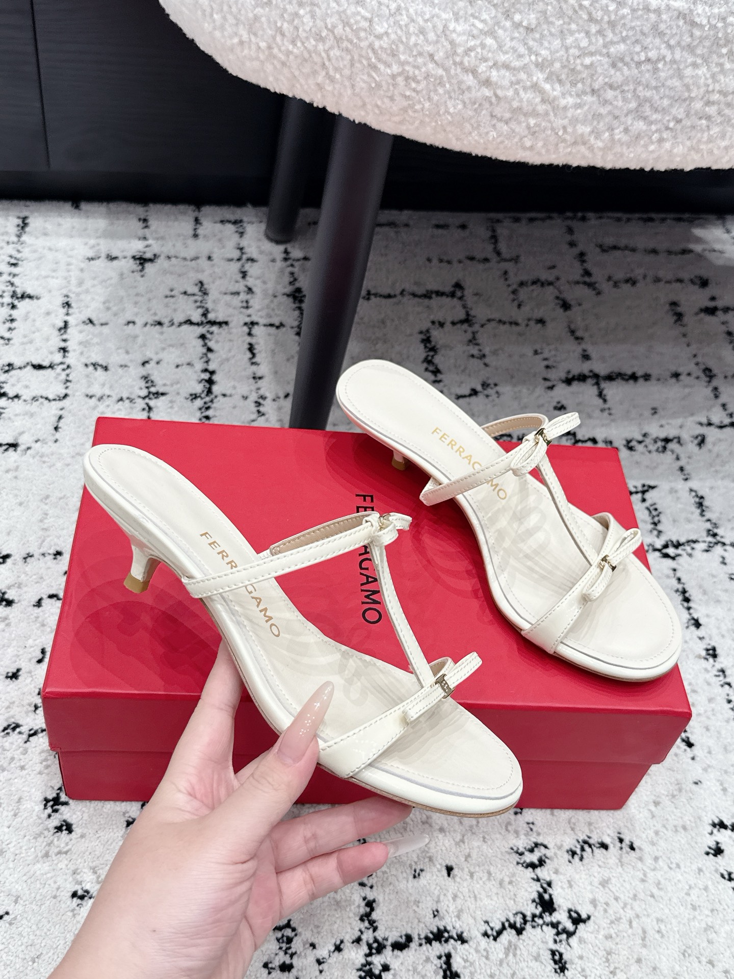 Ferragamo Slides