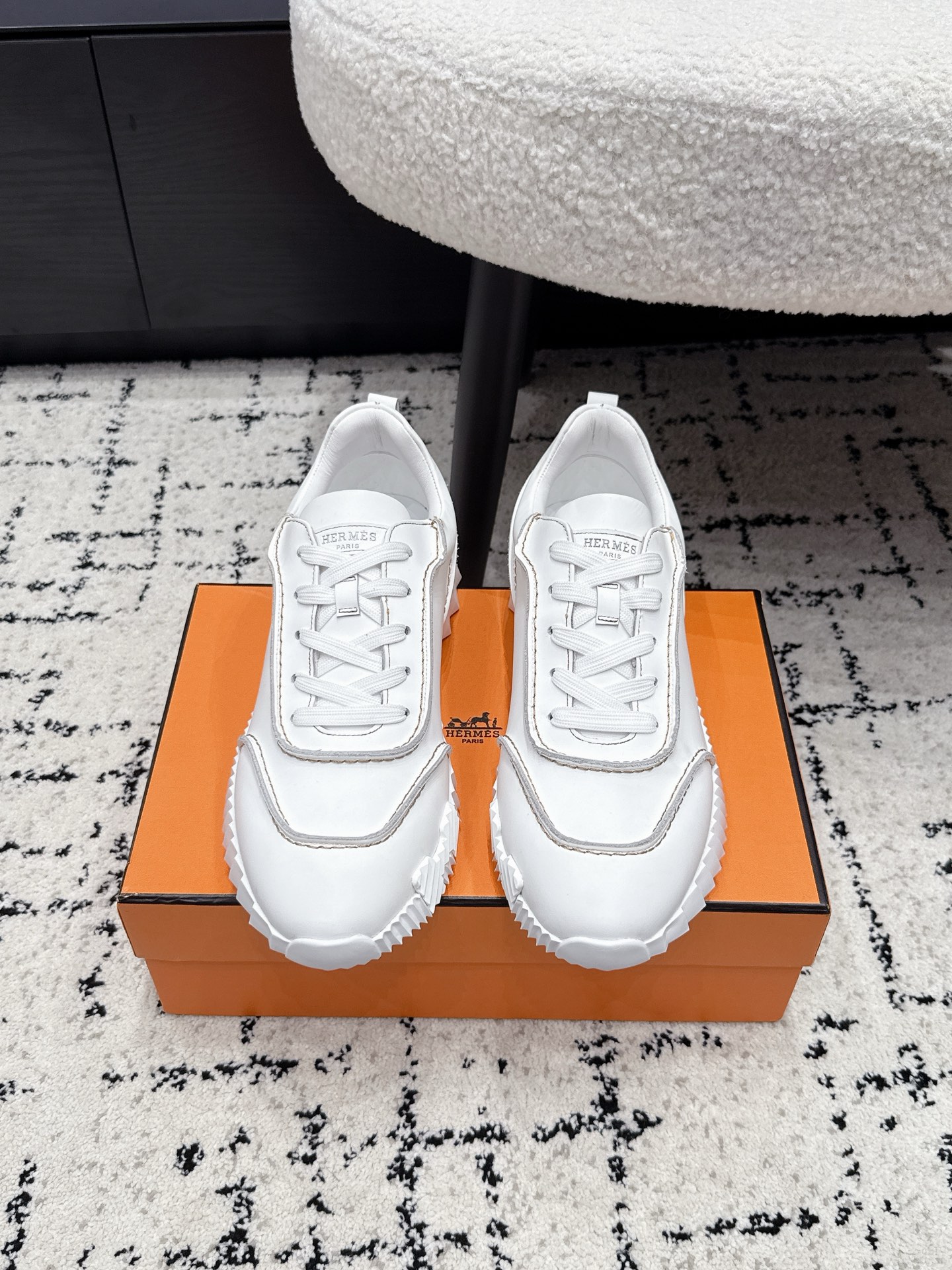 Hermes Sneakers