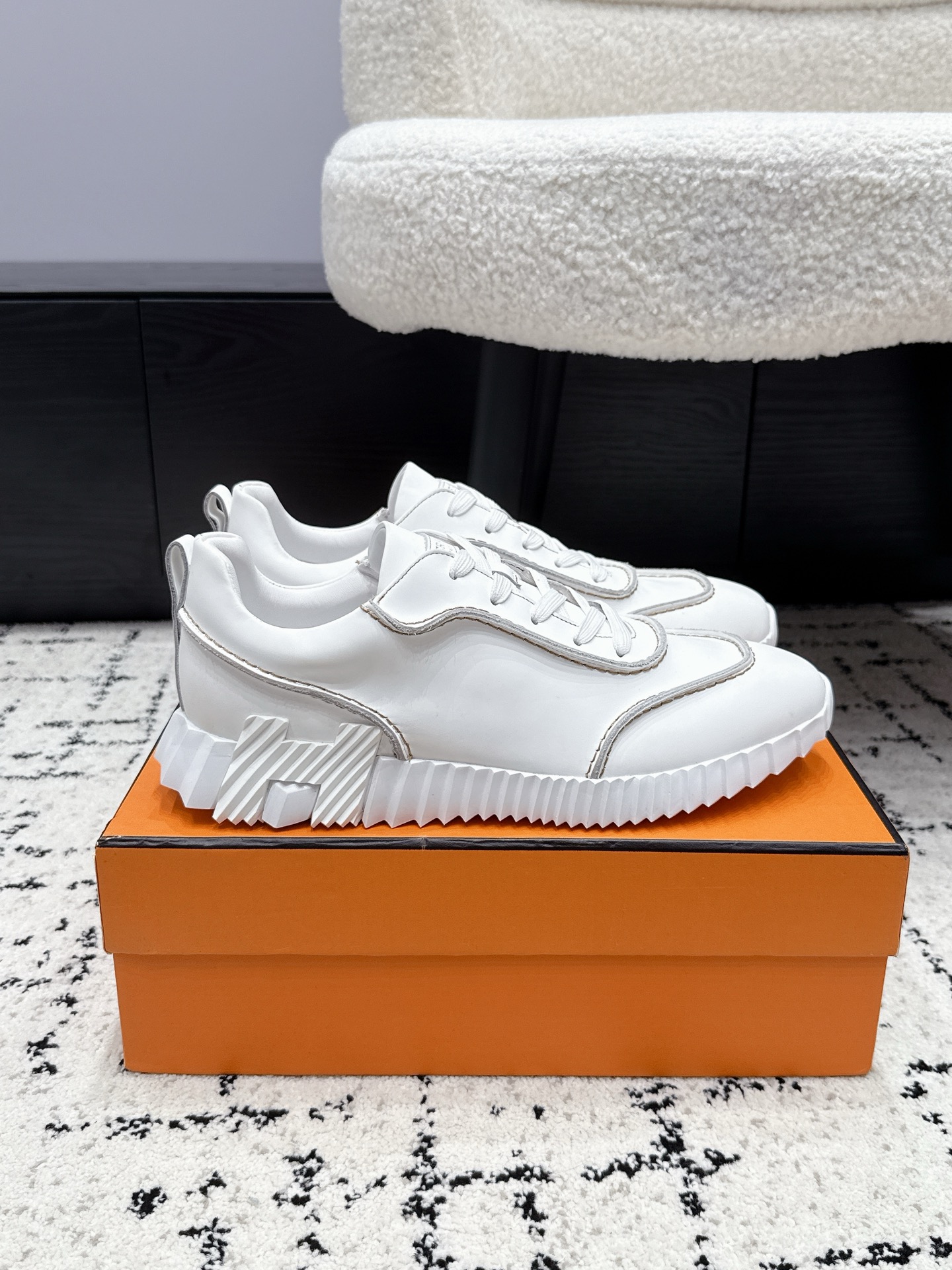 Hermes Sneakers