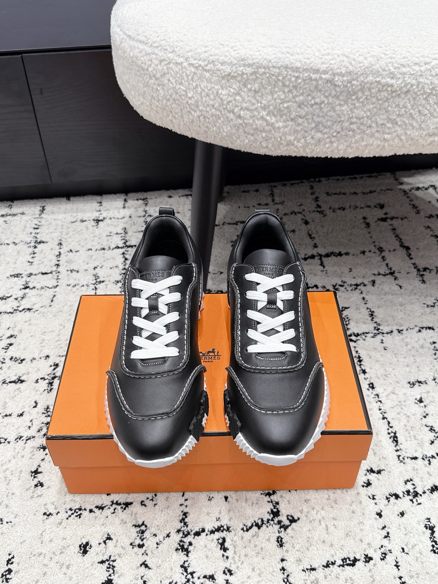 Hermes Sneakers