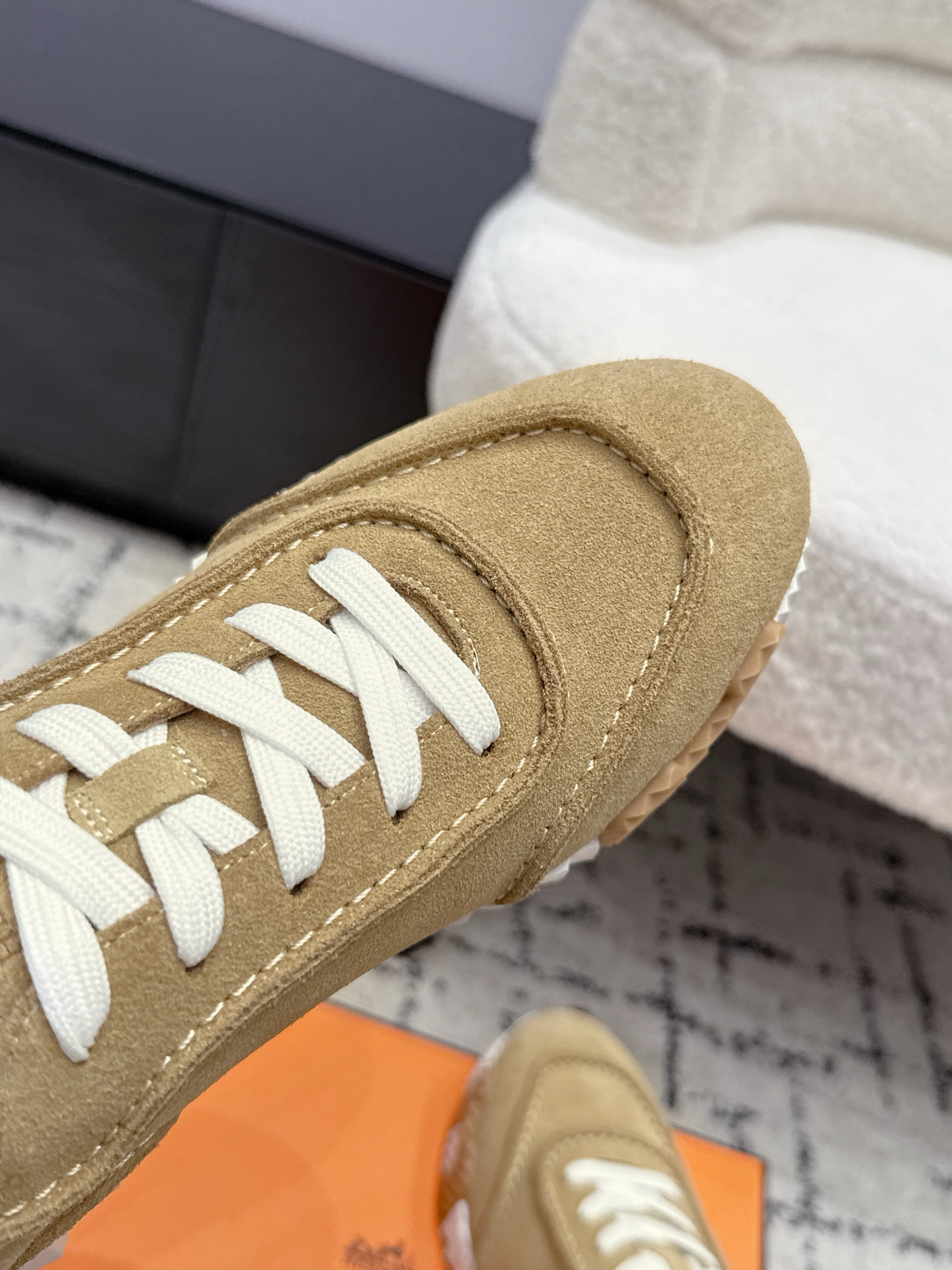 Hermes Sneakers
