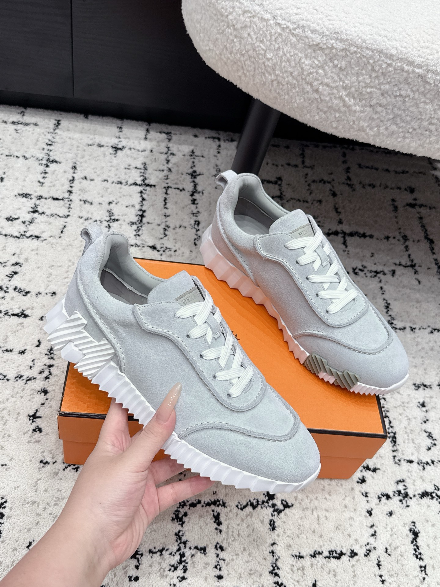 Hermes Sneakers