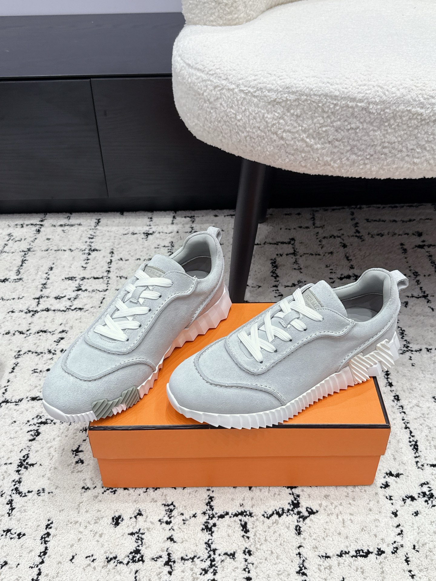 Hermes Sneakers