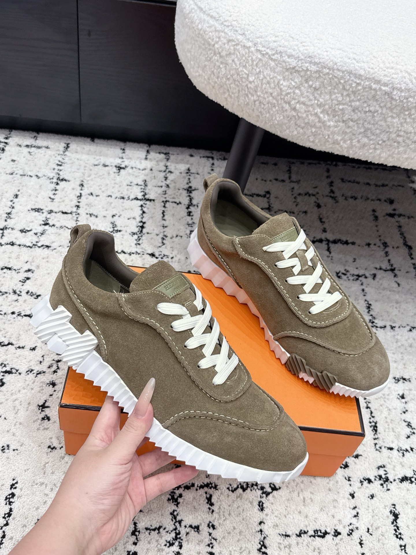Hermes Sneakers