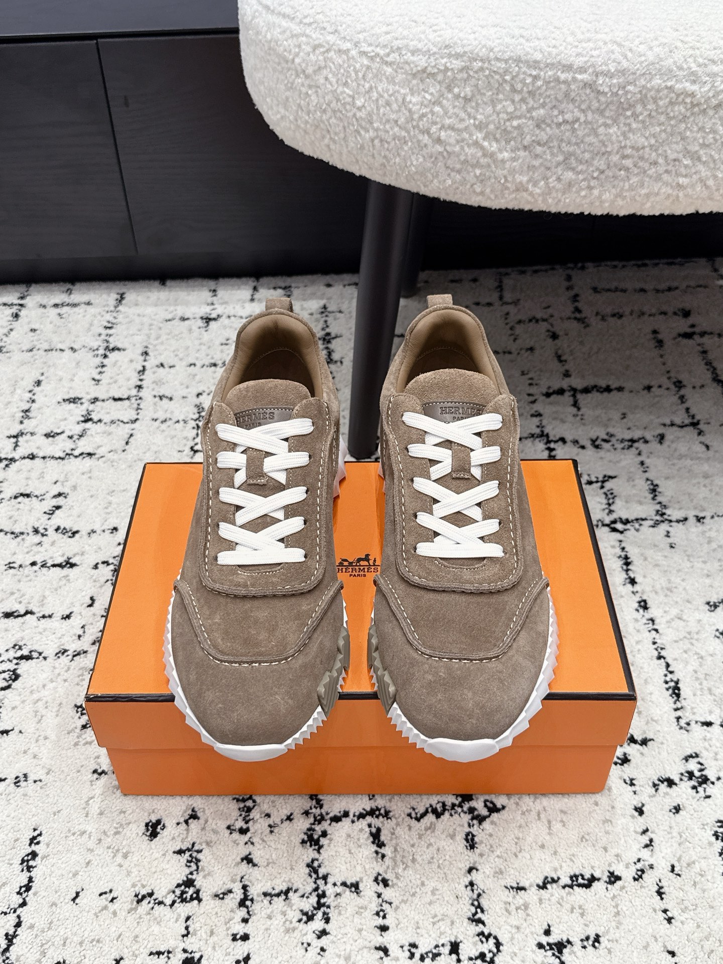 Hermes Sneakers