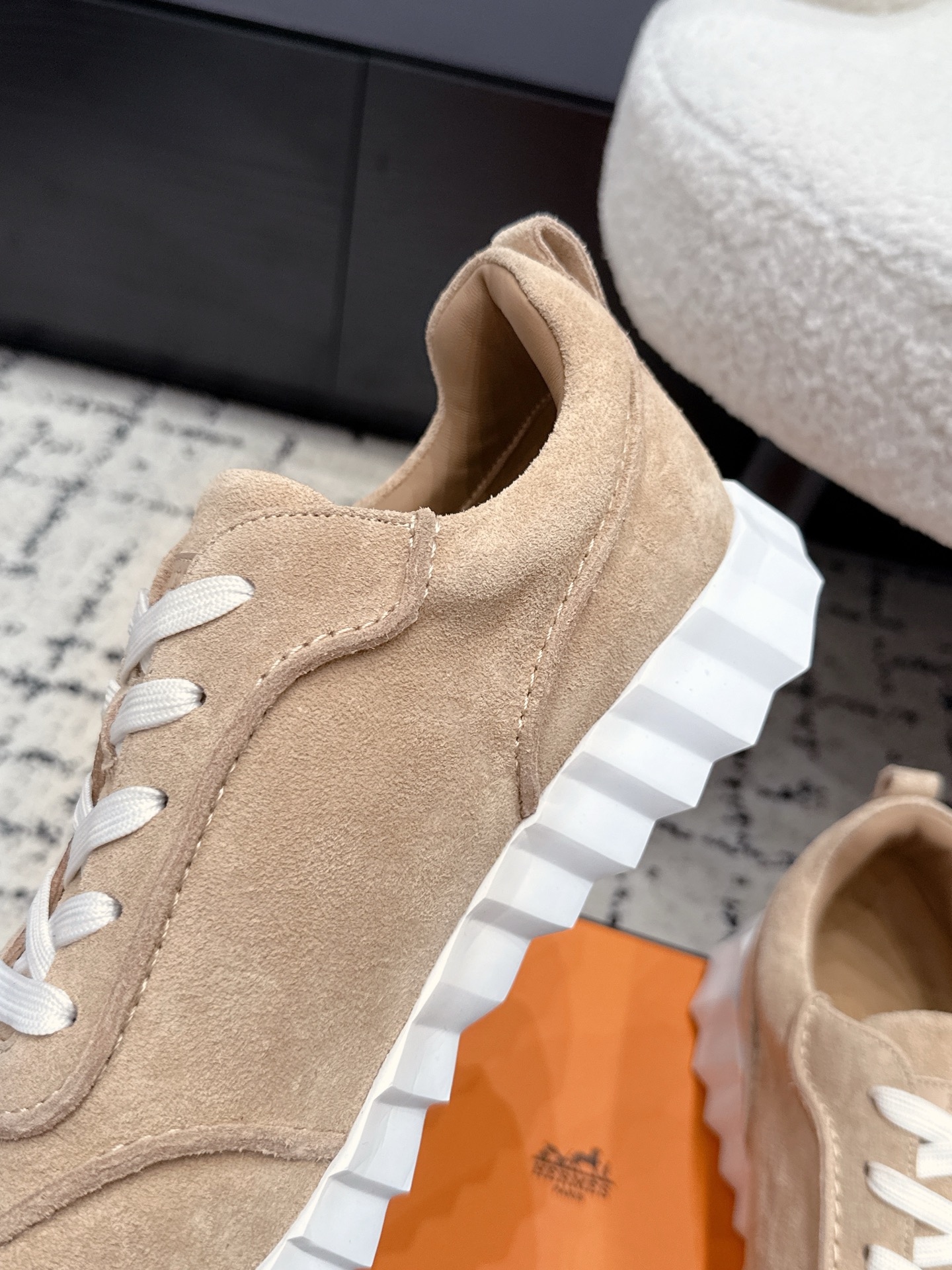 Hermes Sneakers