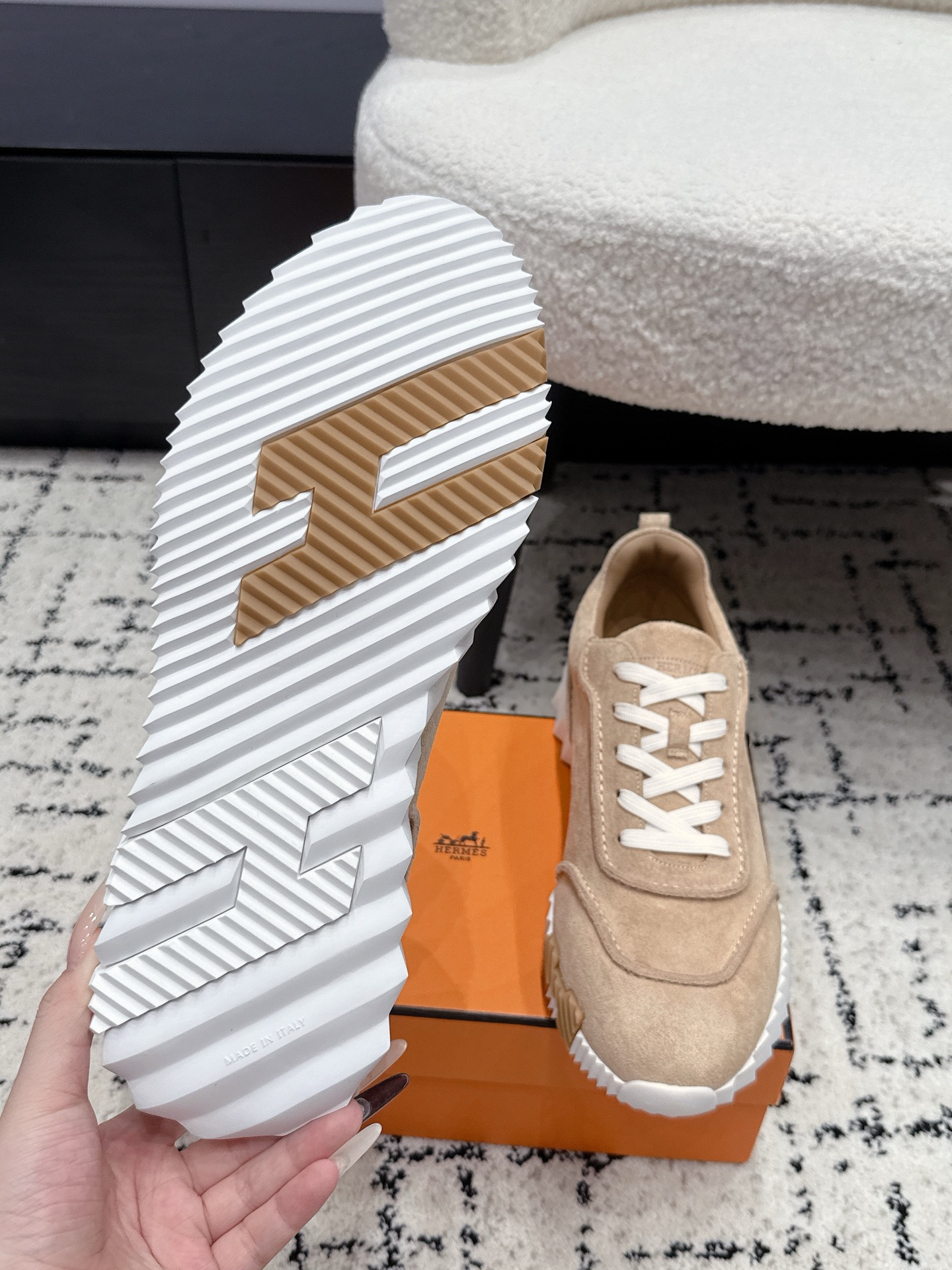 Hermes Sneakers