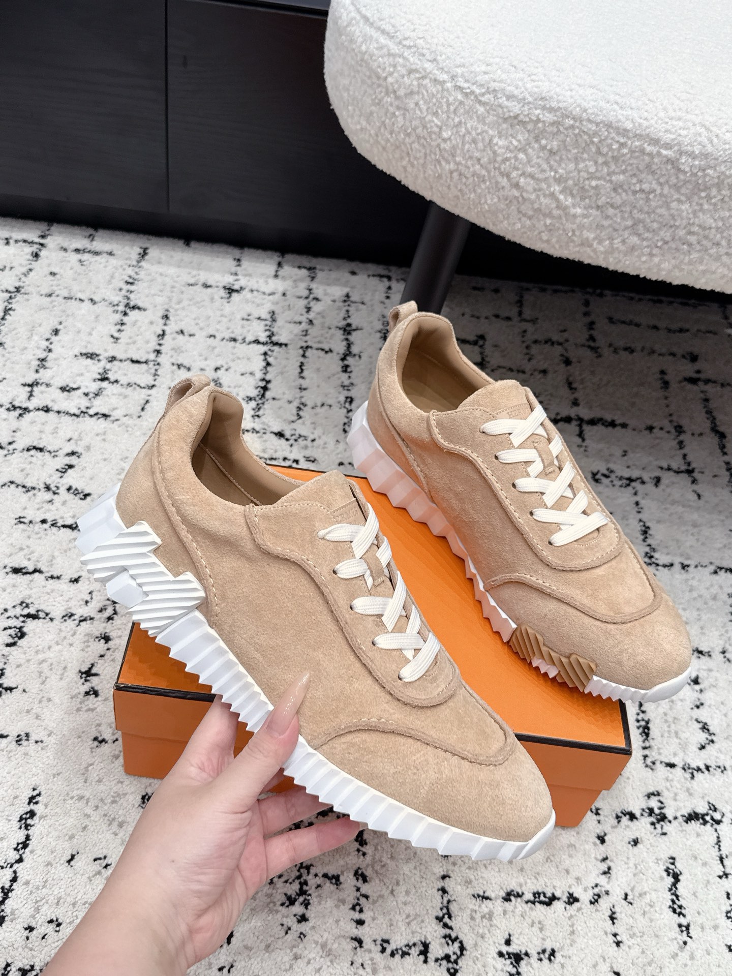 Hermes Sneakers