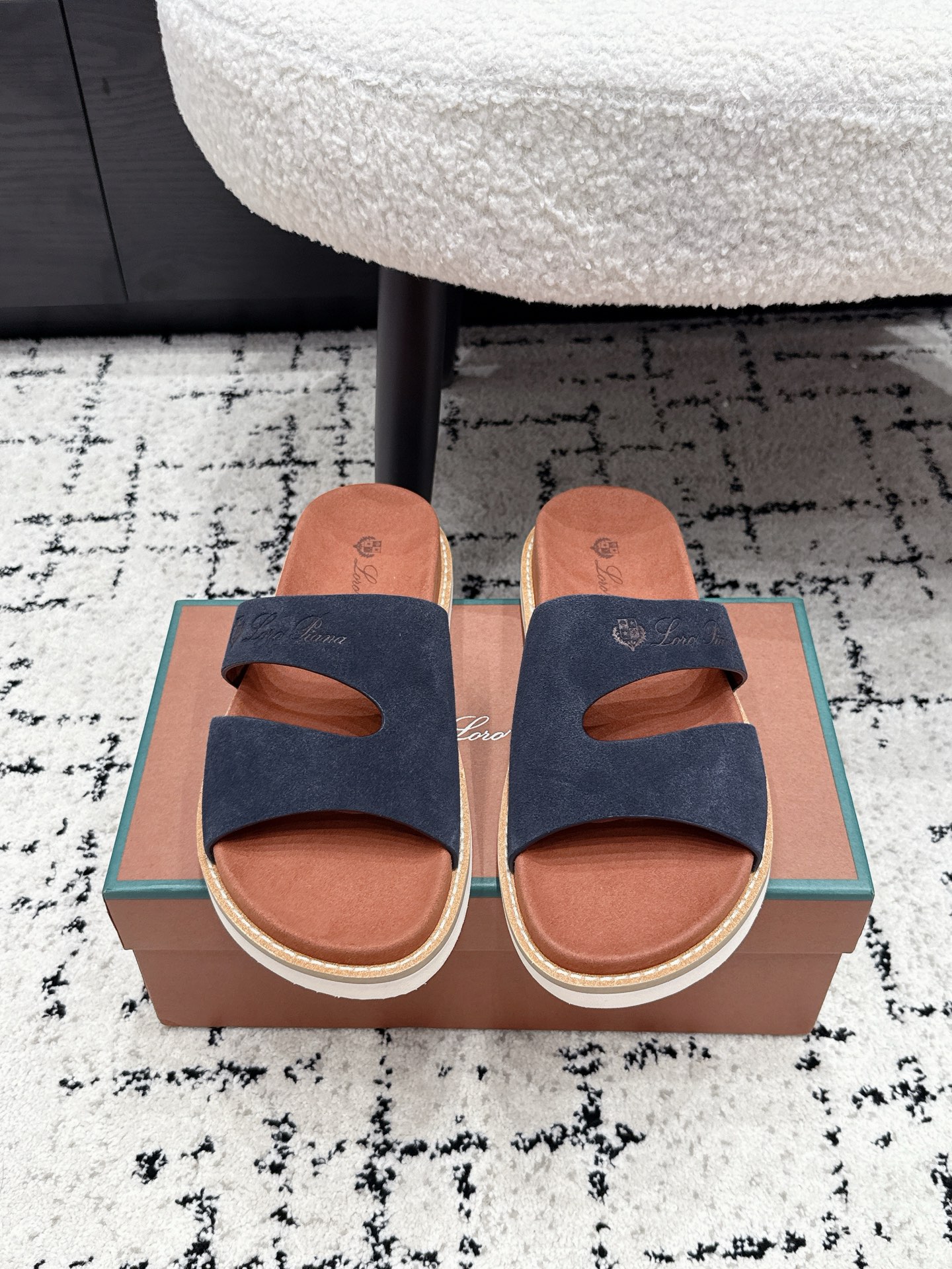 Loro Piana Slides