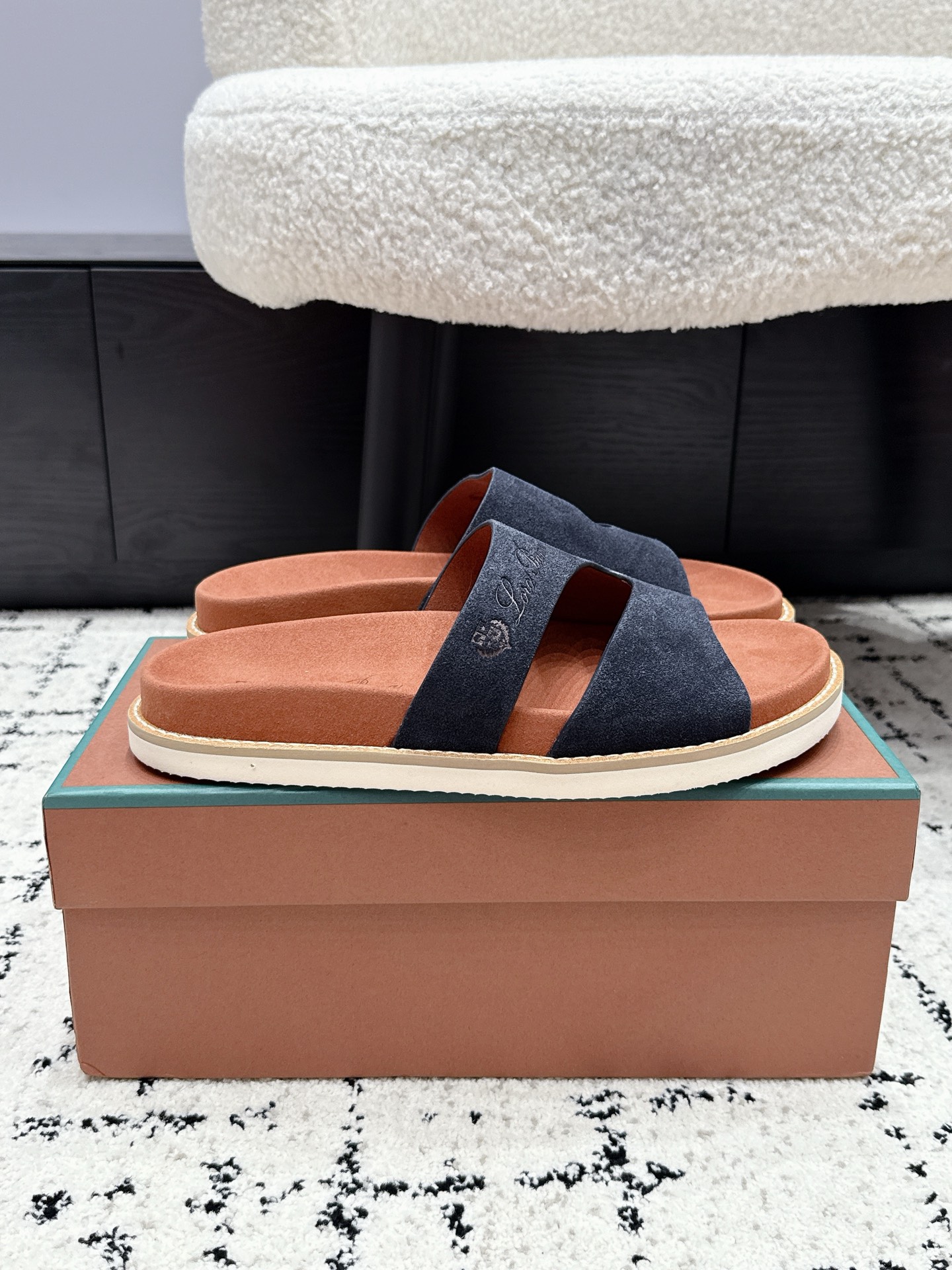 Loro Piana Slides