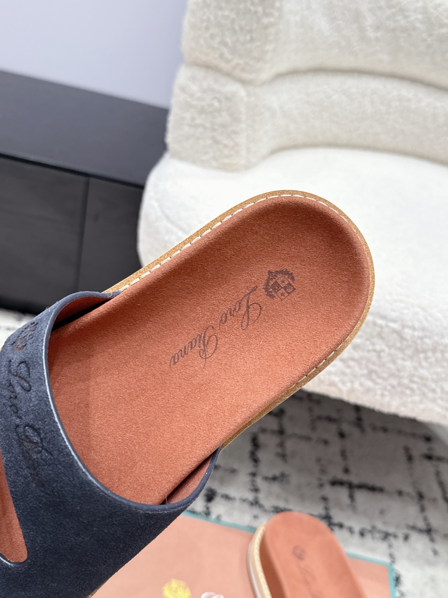 Loro Piana Slides