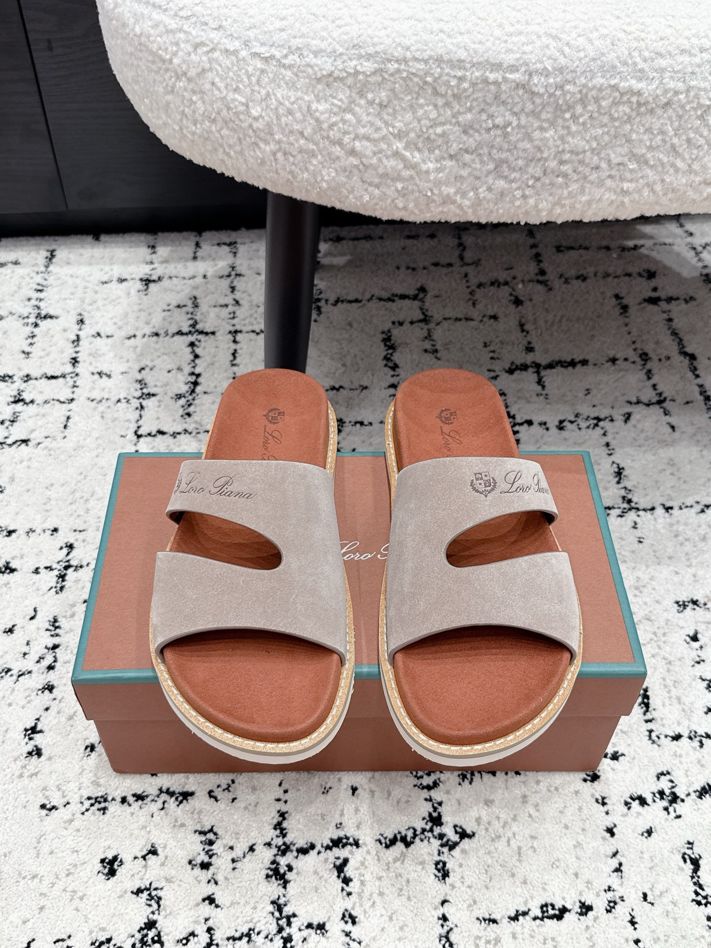 Loro Piana Slides