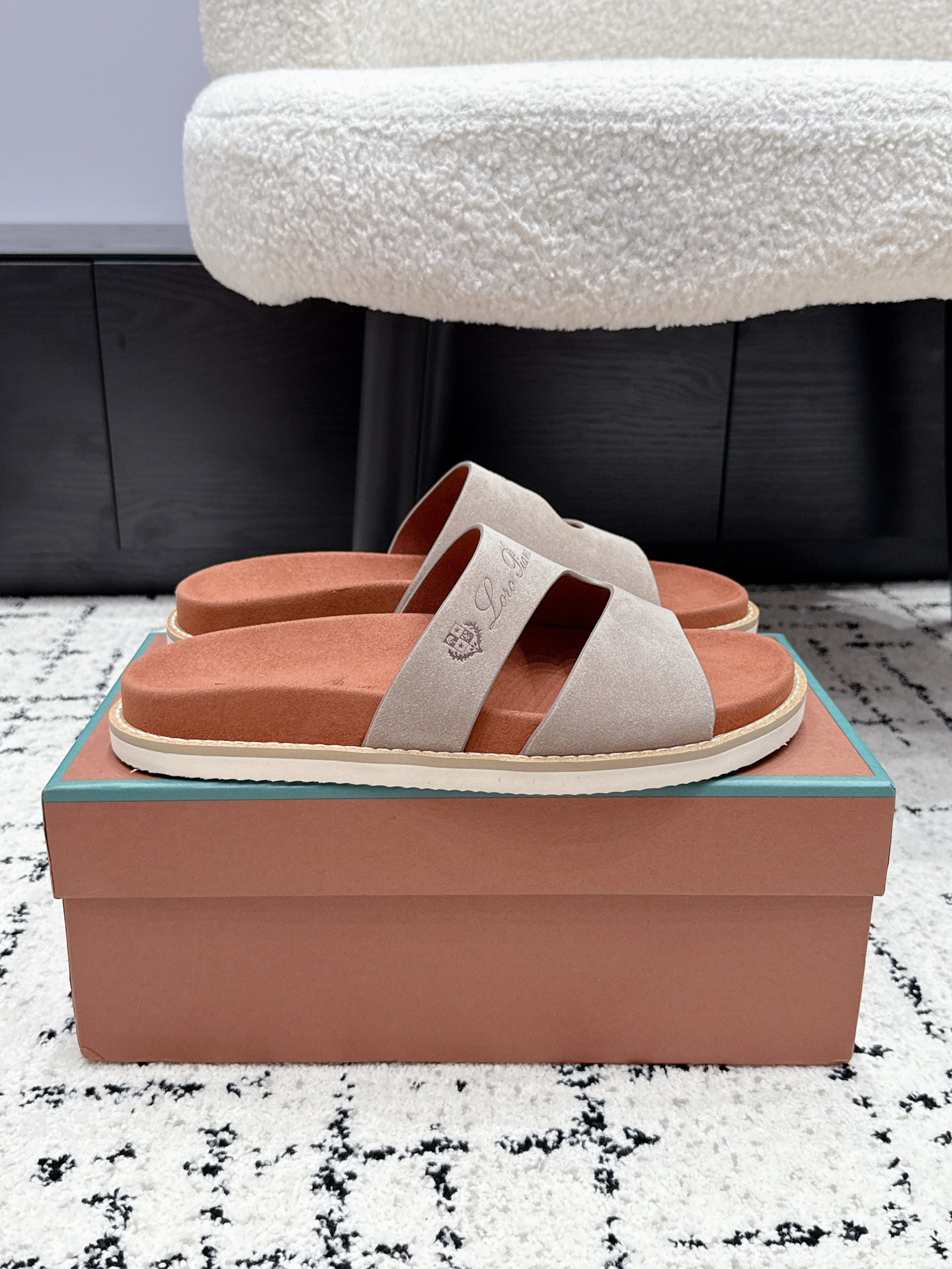 Loro Piana Slides