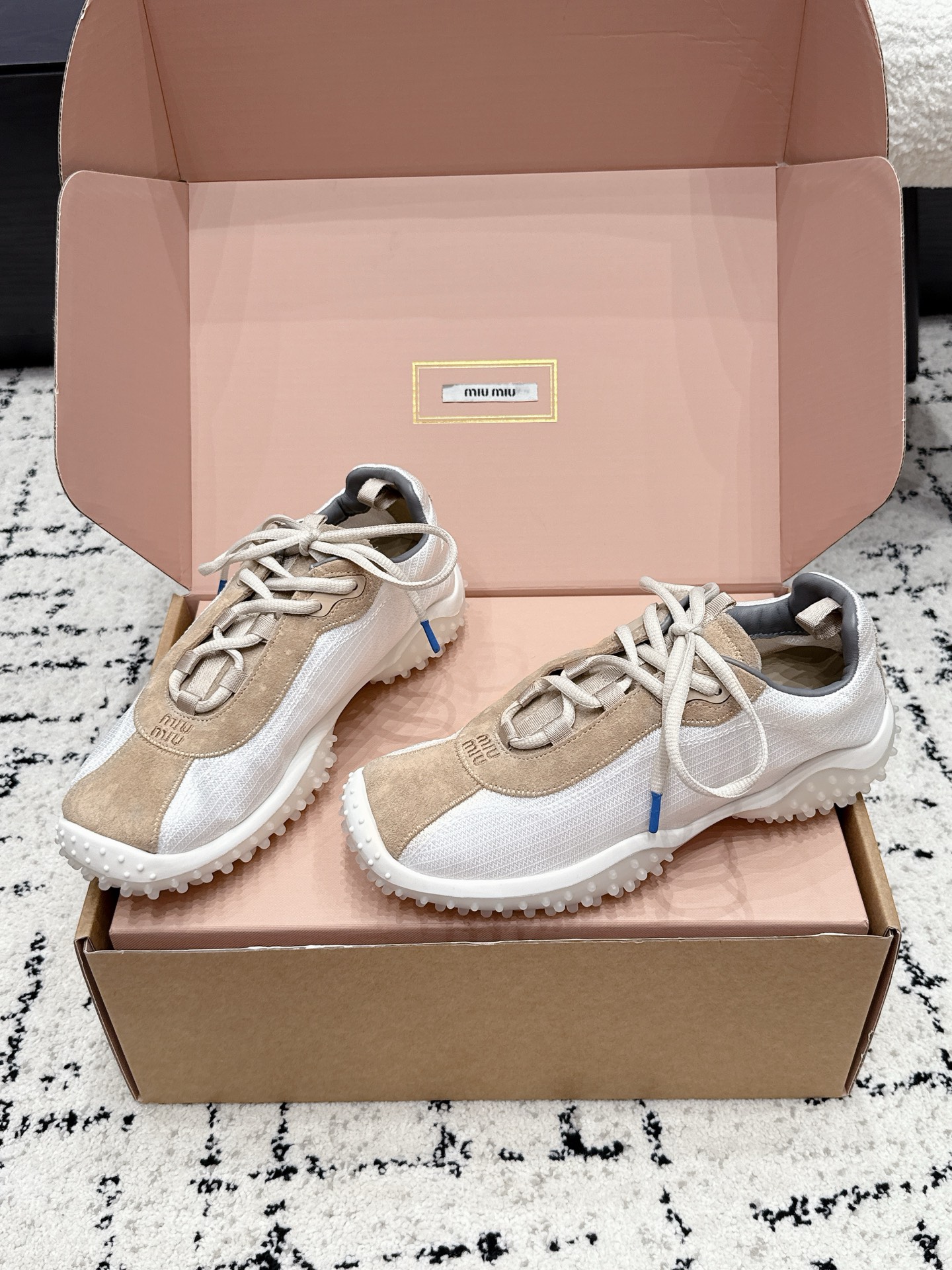 Miu Miu Sneakers
