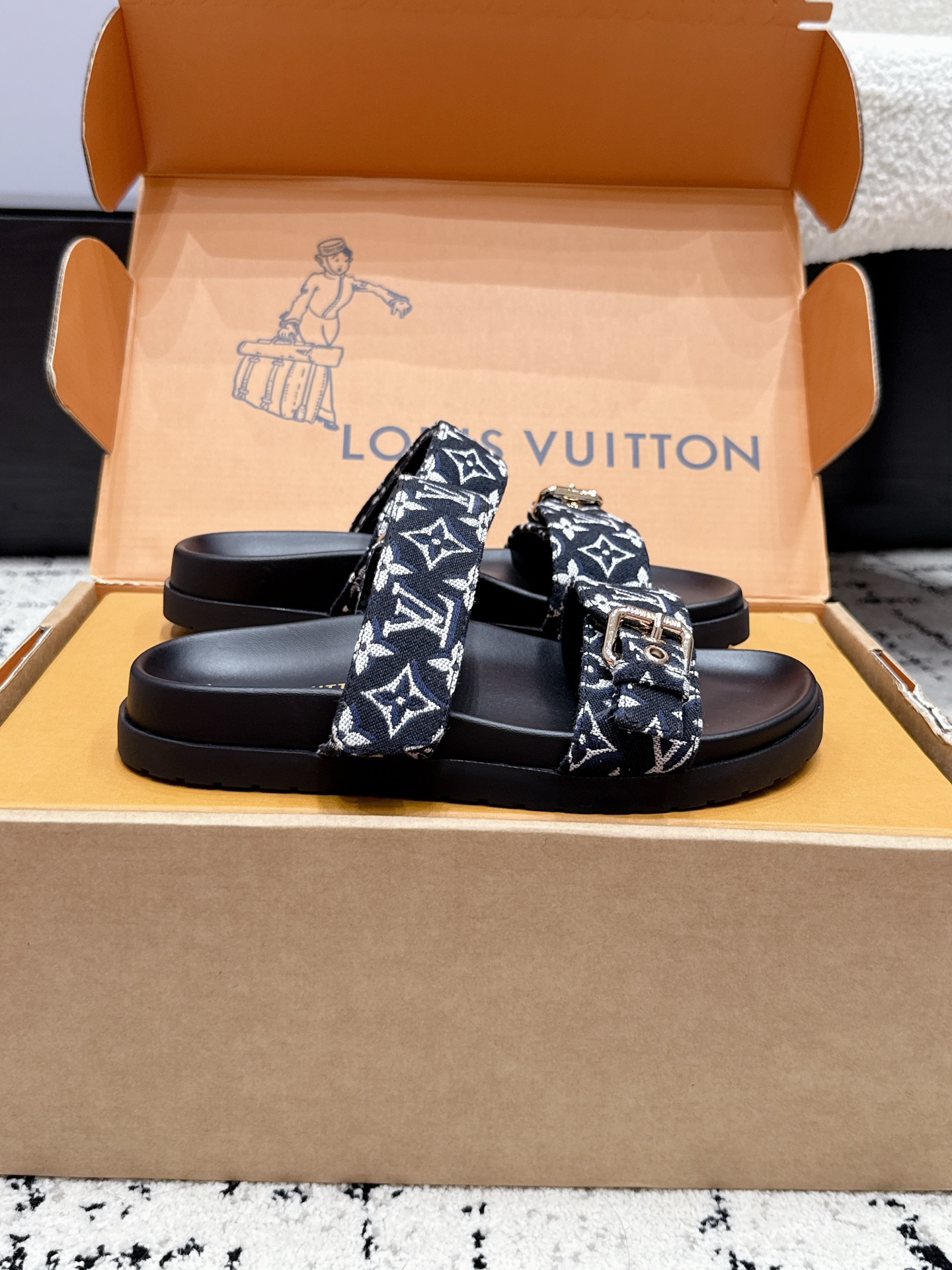 Louis Vuitton Slides
