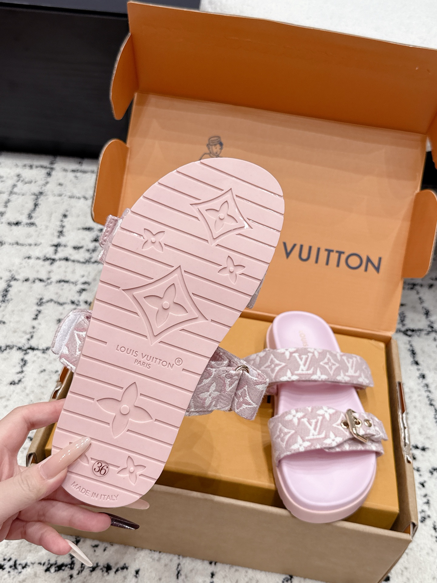 Louis Vuitton Slides