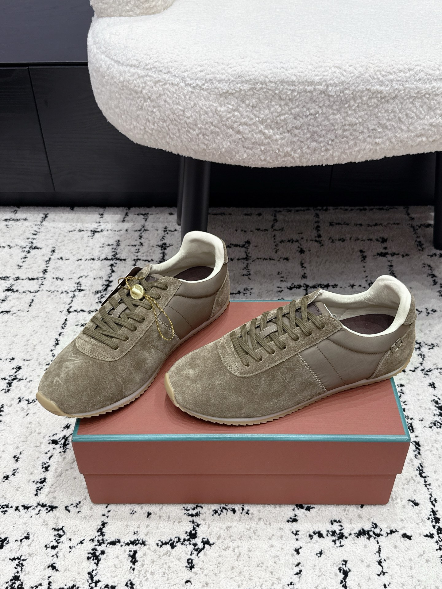 Loro Piana Sneakers