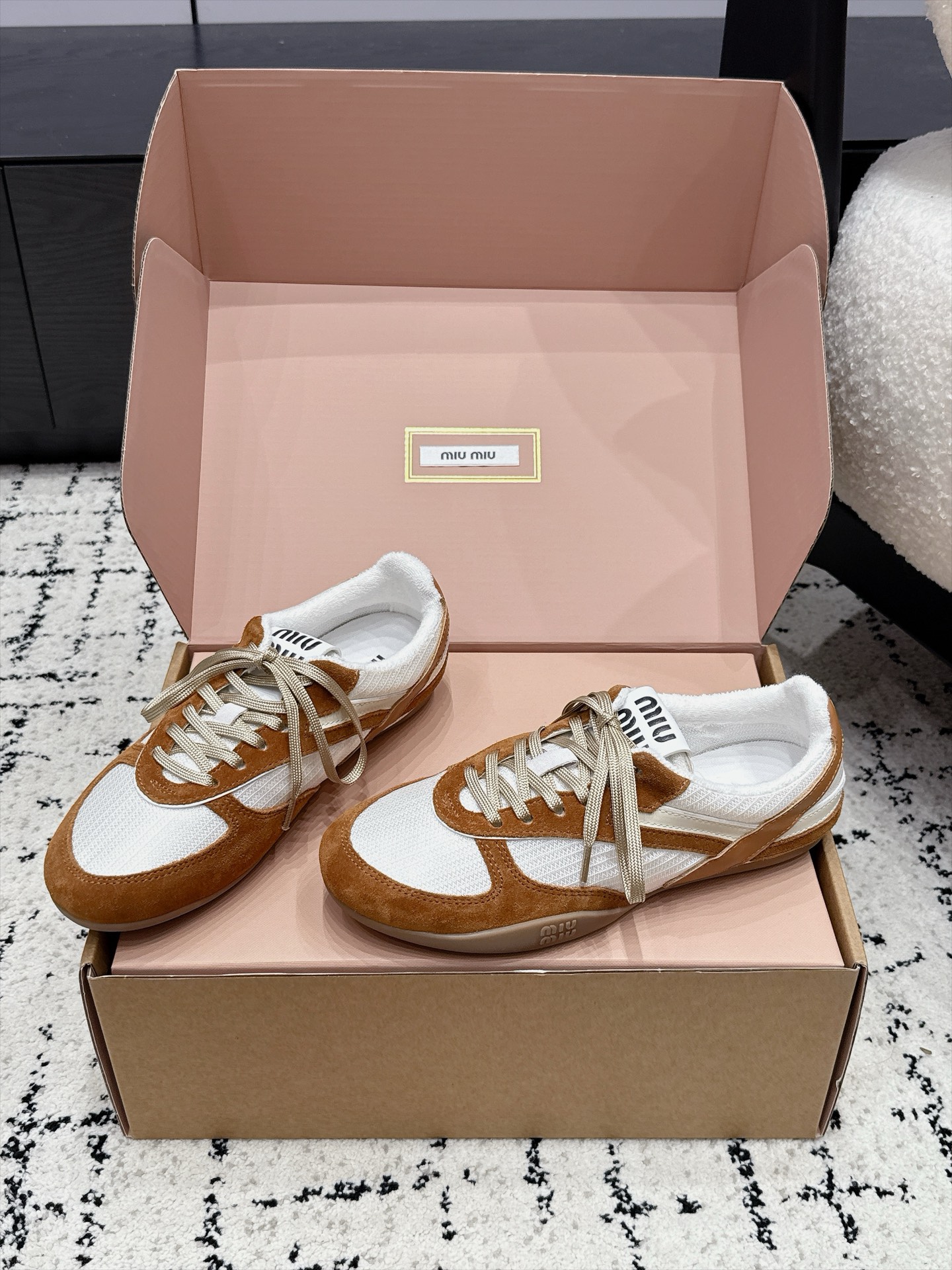Miu Miu Sneakers
