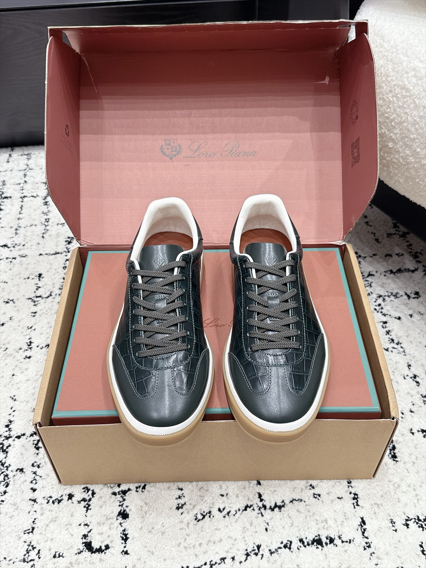 Loro Piana Sneakers